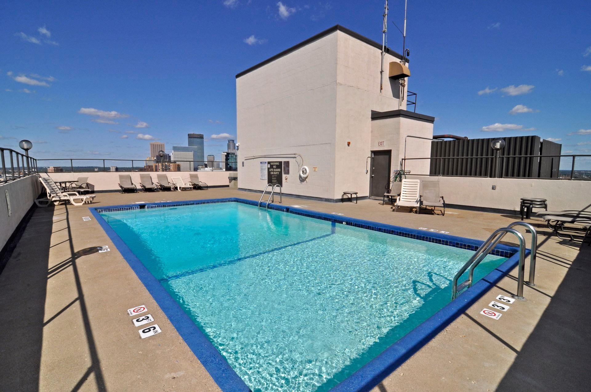 View of Residential at 400 Groveland Avenue #1208, Minneapolis MN 55403, Minneapolis (24 of 44) - Mike Wilen | Minnesota Team Real Estate