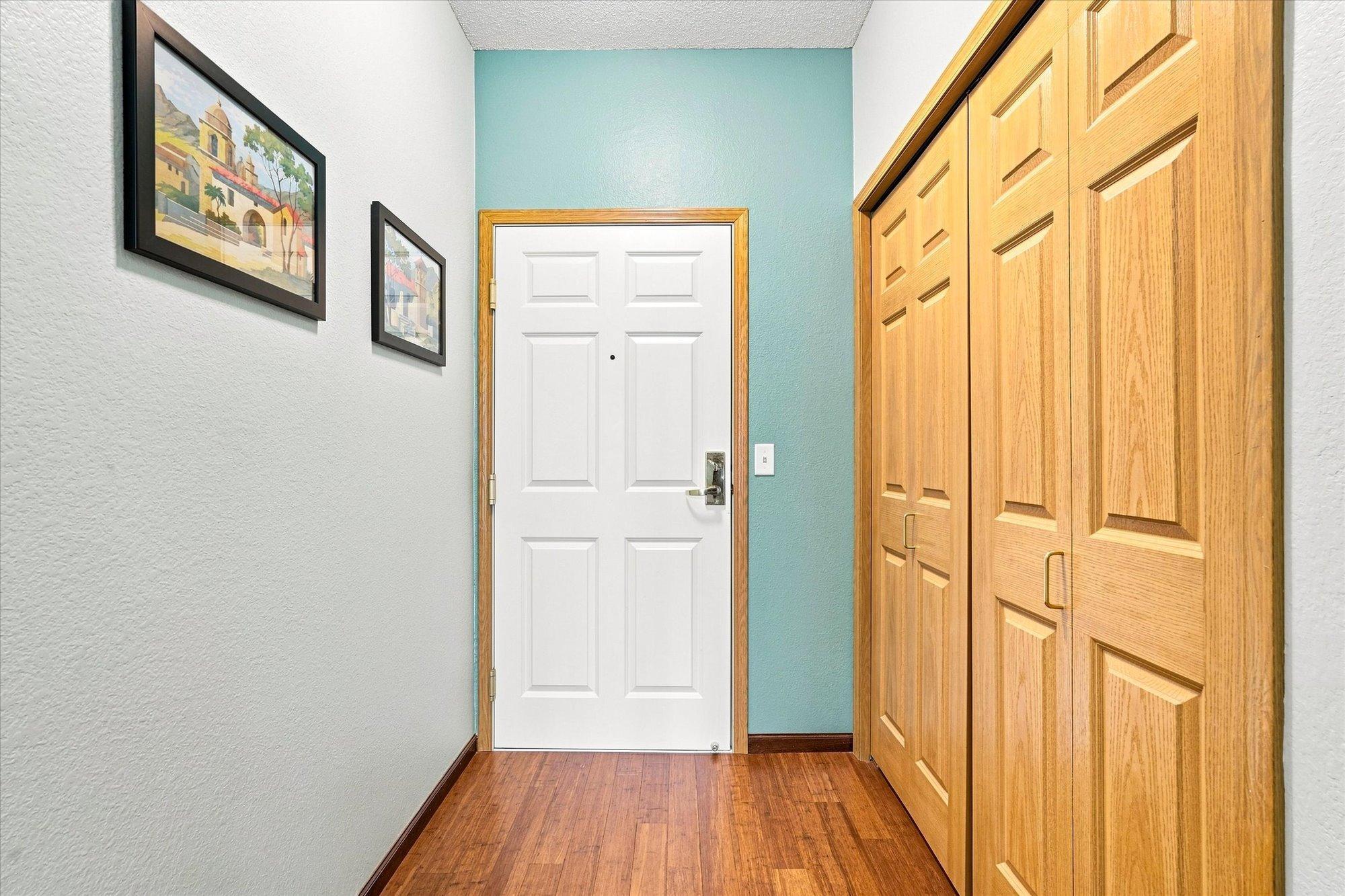View of Residential at 15001 Burnhaven Drive #207, Burnsville MN 55306, Burnsville (24 of 43) - Mike Wilen | Minnesota Team Real Estate