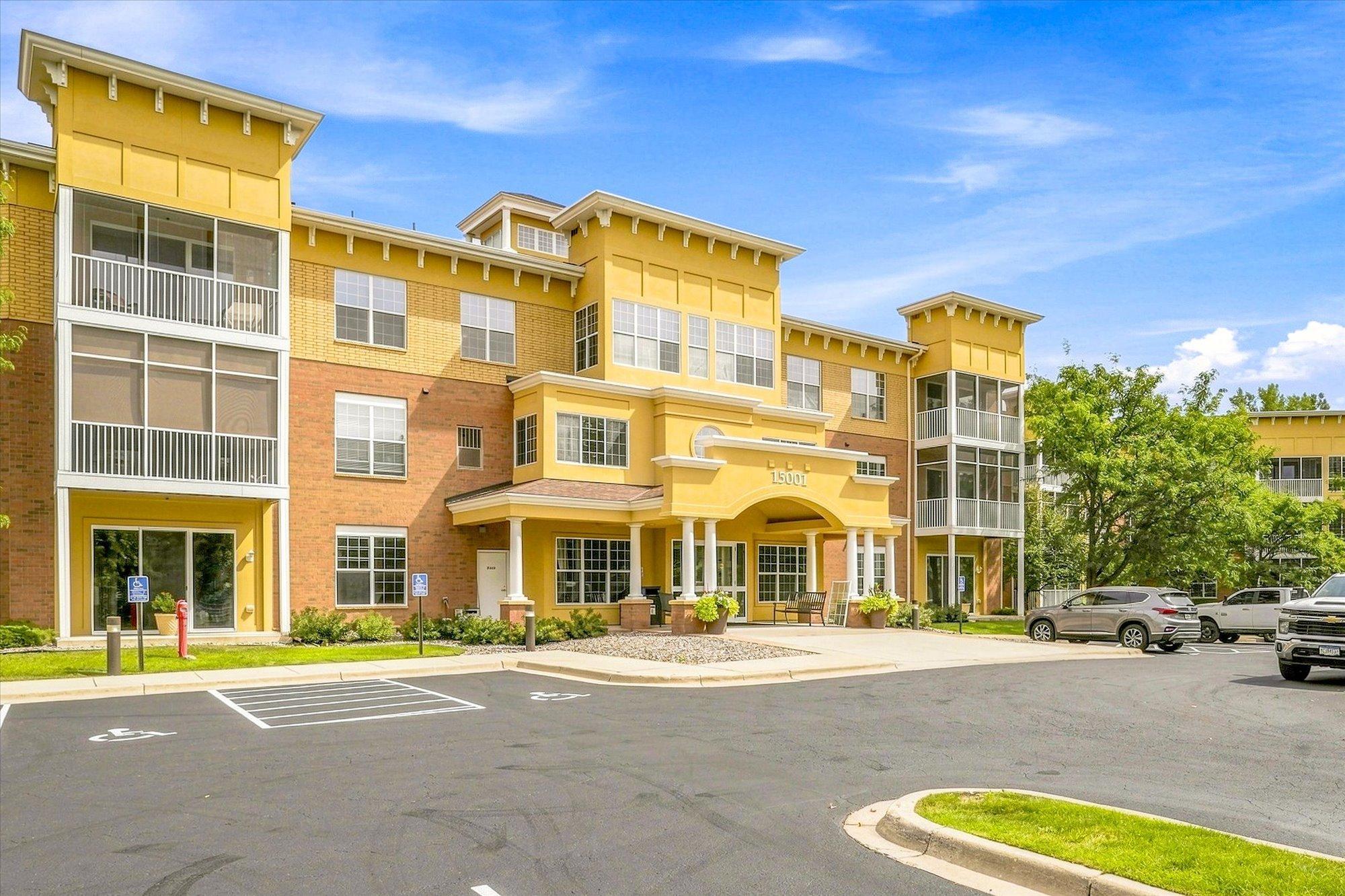 View of Residential at 15001 Burnhaven Drive #207, Burnsville MN 55306, Burnsville (40 of 43) - Mike Wilen | Minnesota Team Real Estate