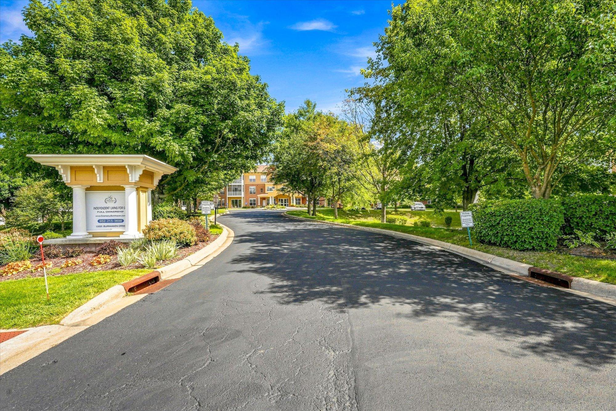 View of Residential at 15001 Burnhaven Drive #207, Burnsville MN 55306, Burnsville (37 of 43) - Mike Wilen | Minnesota Team Real Estate