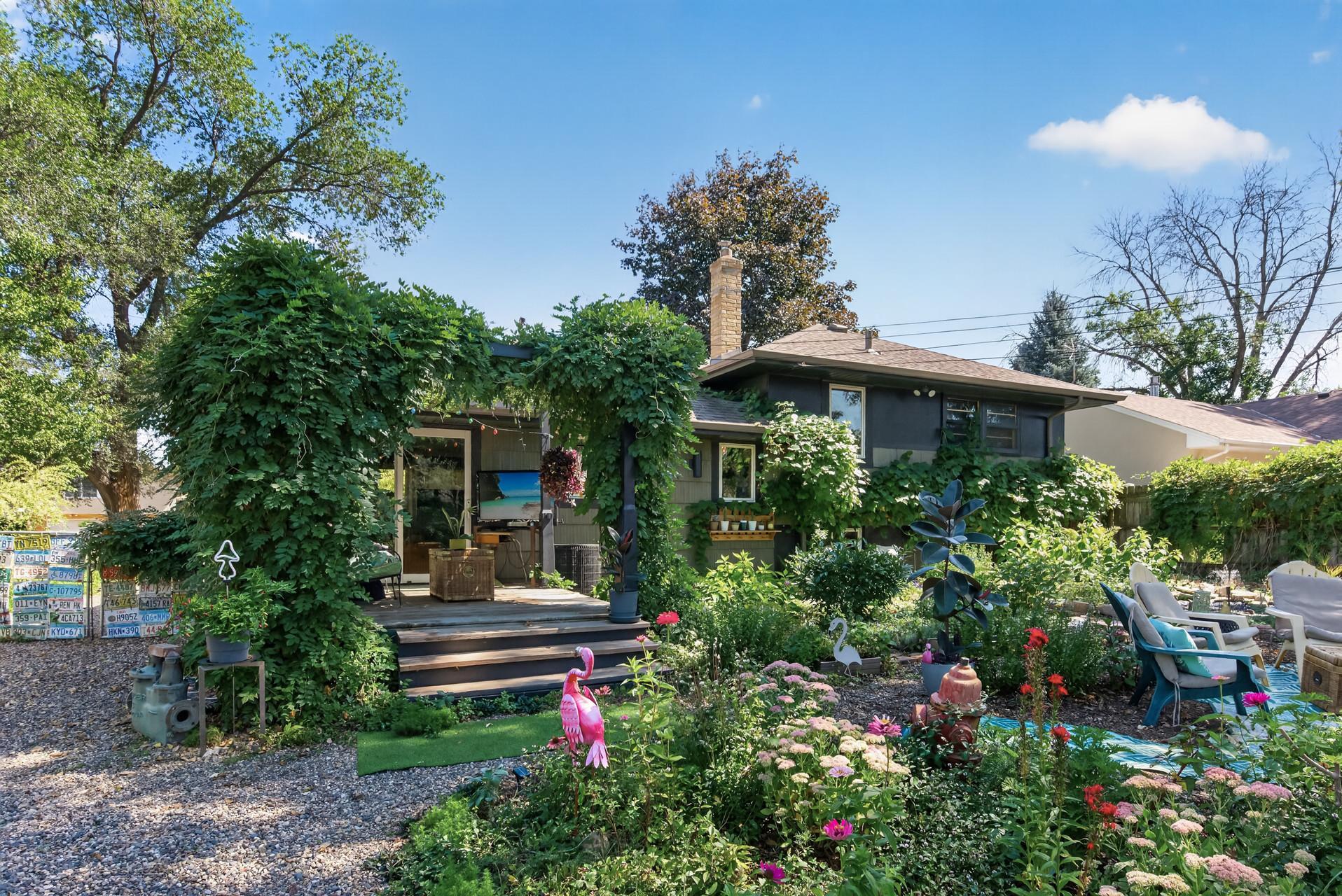 View of Residential at 1317 Charlton Street, West Saint Paul MN 55118, West Saint Paul (33 of 44) - Mike Wilen | Minnesota Team Real Estate