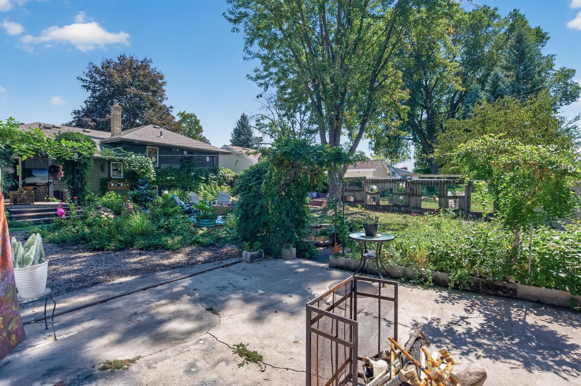 View of Residential at 1317 Charlton Street, West Saint Paul MN 55118, West Saint Paul (32 of 44) - Mike Wilen | Minnesota Team Real Estate