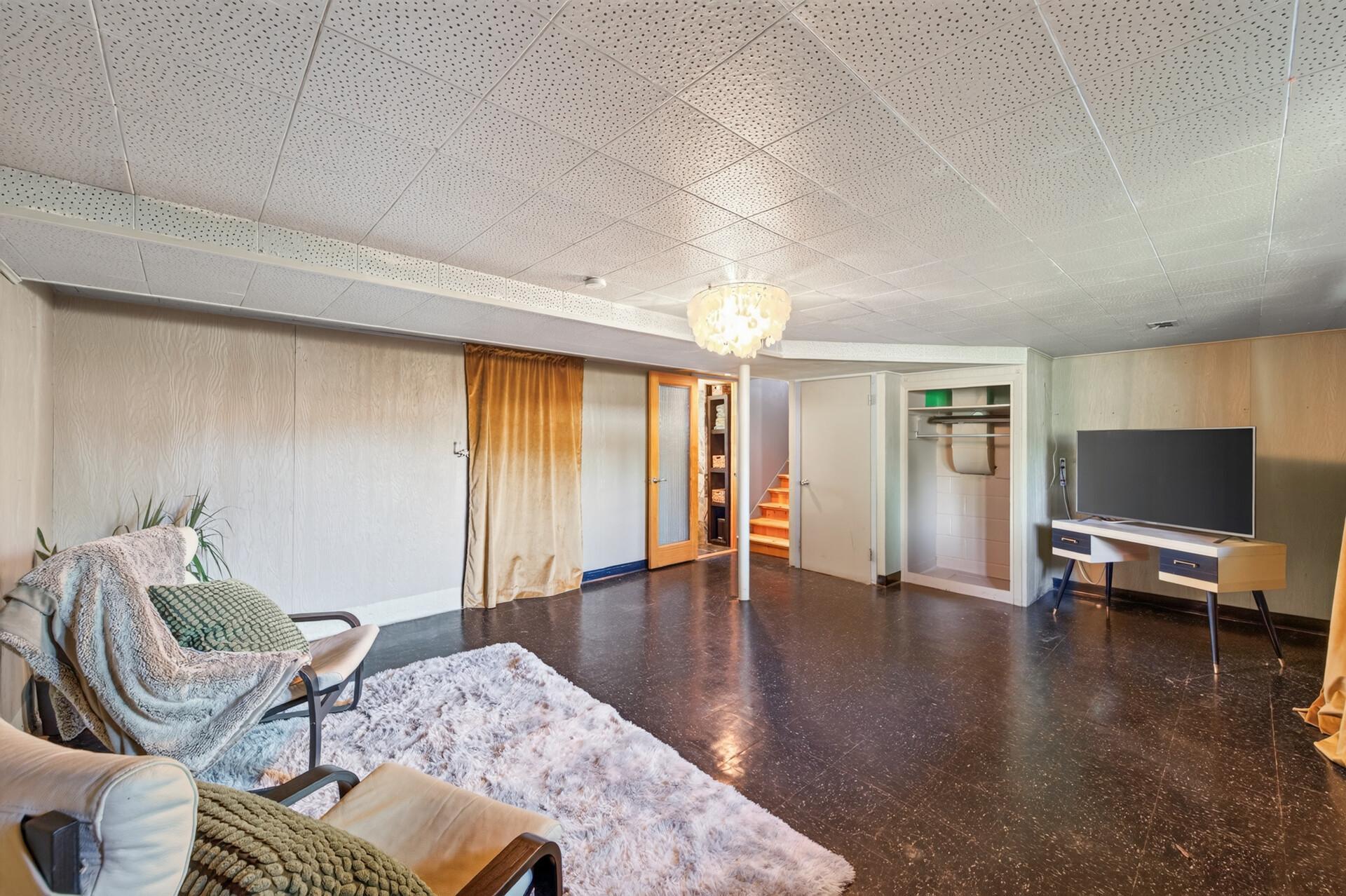 View of Residential at 1317 Charlton Street, West Saint Paul MN 55118, West Saint Paul (24 of 44) - Mike Wilen | Minnesota Team Real Estate