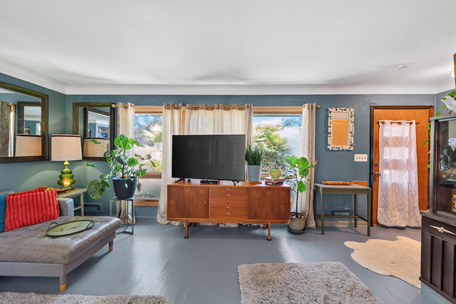 View of Residential at 1317 Charlton Street, West Saint Paul MN 55118, West Saint Paul (12 of 44) - Mike Wilen | Minnesota Team Real Estate