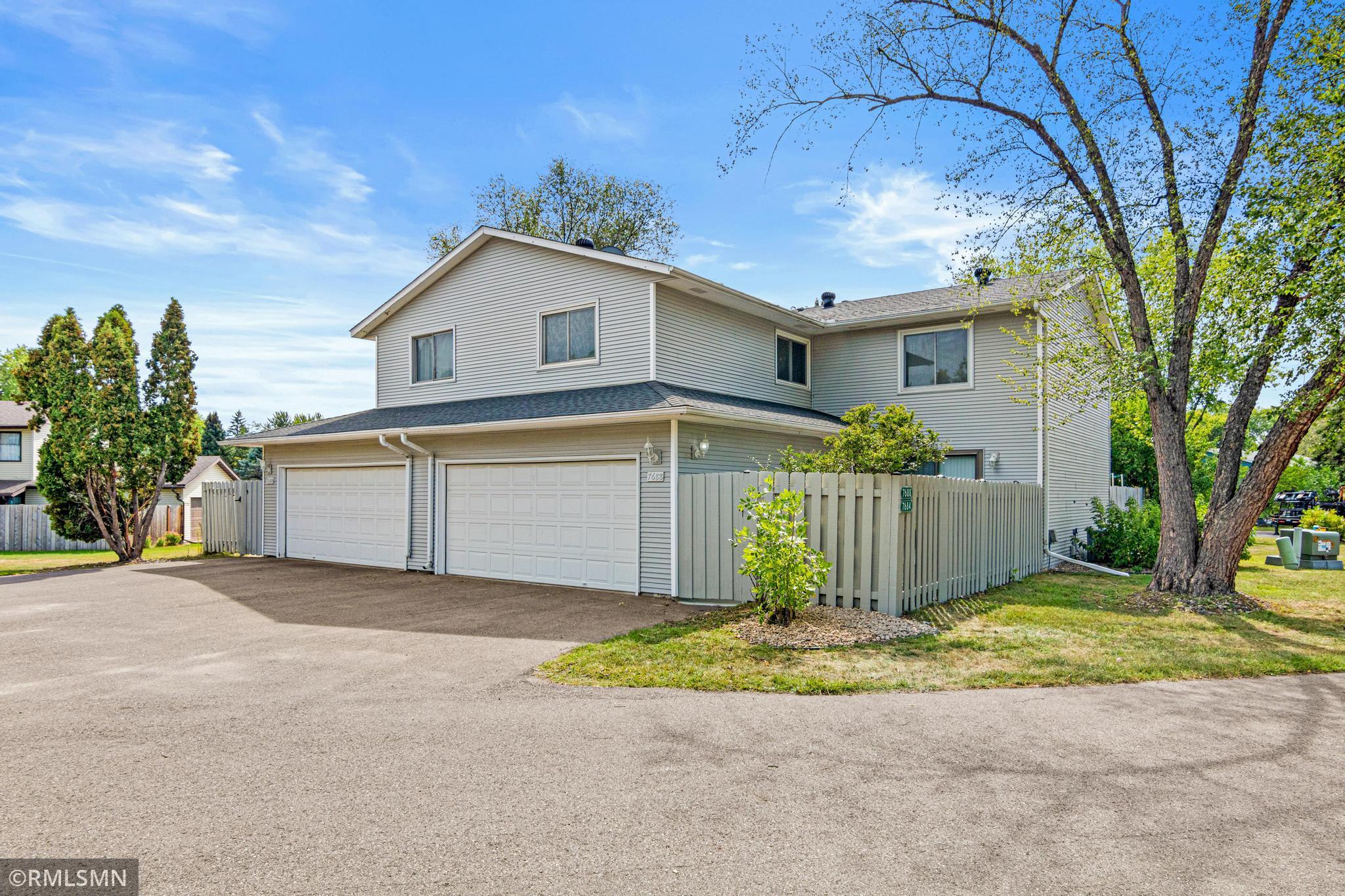 View of Residential at 7688 Dunmore Road, Woodbury MN 55125, Woodbury (33 of 34) - Mike Wilen | Minnesota Team Real Estate