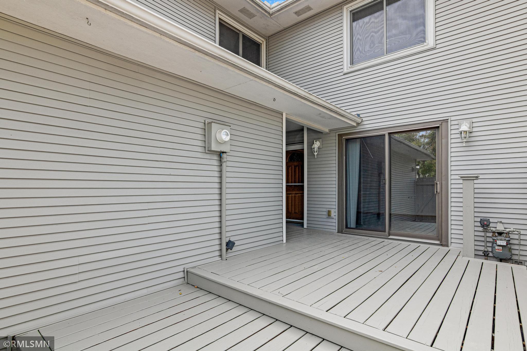 View of Residential at 7688 Dunmore Road, Woodbury MN 55125, Woodbury (31 of 34) - Mike Wilen | Minnesota Team Real Estate