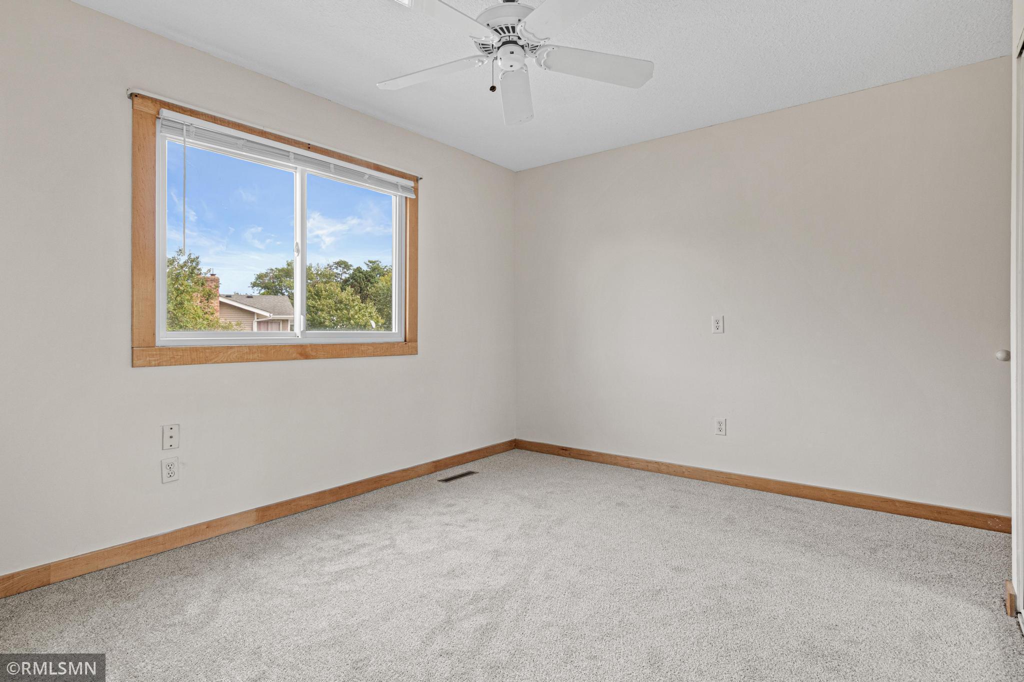 View of Residential at 7688 Dunmore Road, Woodbury MN 55125, Woodbury (23 of 34) - Mike Wilen | Minnesota Team Real Estate