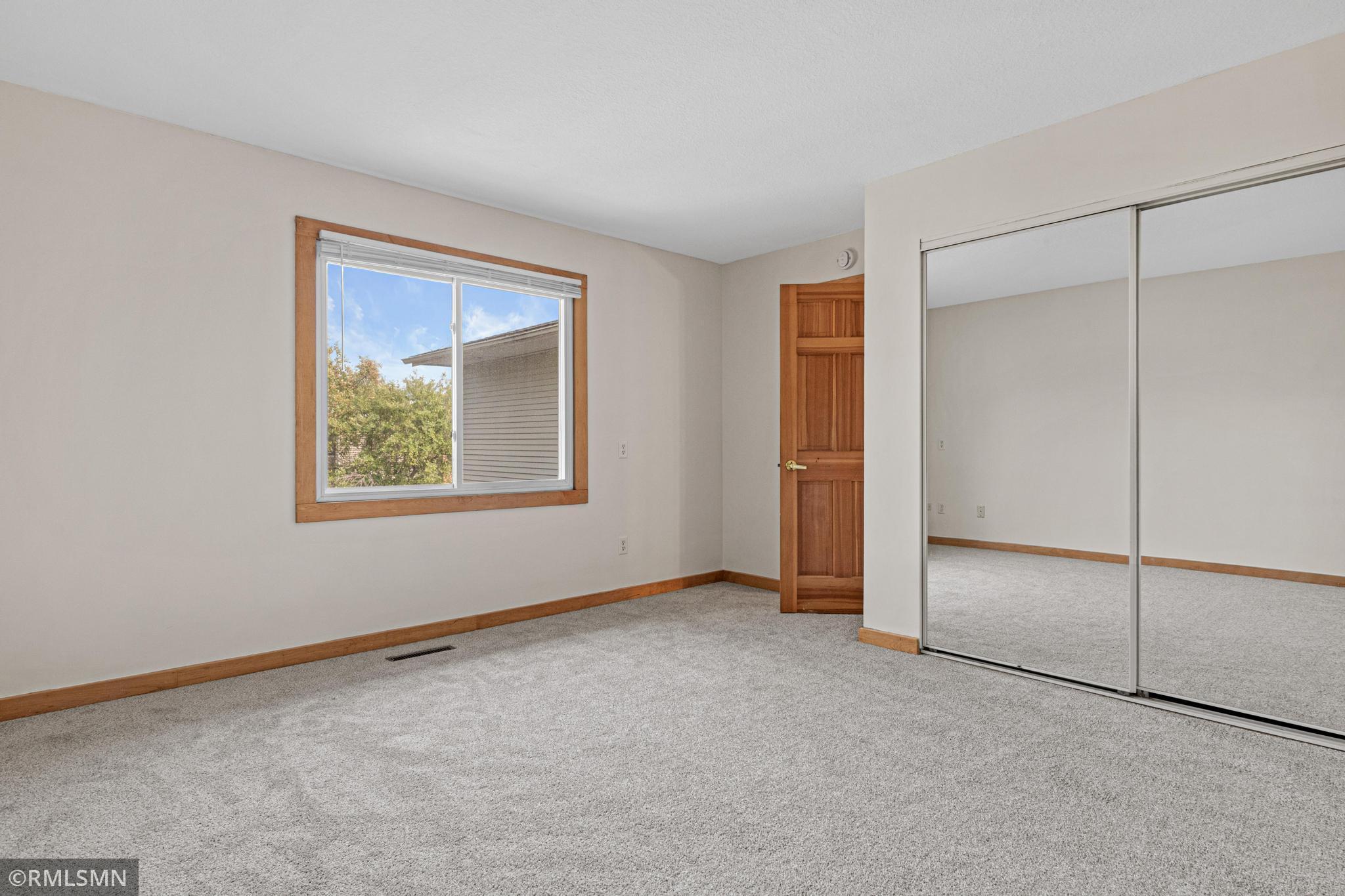 View of Residential at 7688 Dunmore Road, Woodbury MN 55125, Woodbury (16 of 34) - Mike Wilen | Minnesota Team Real Estate