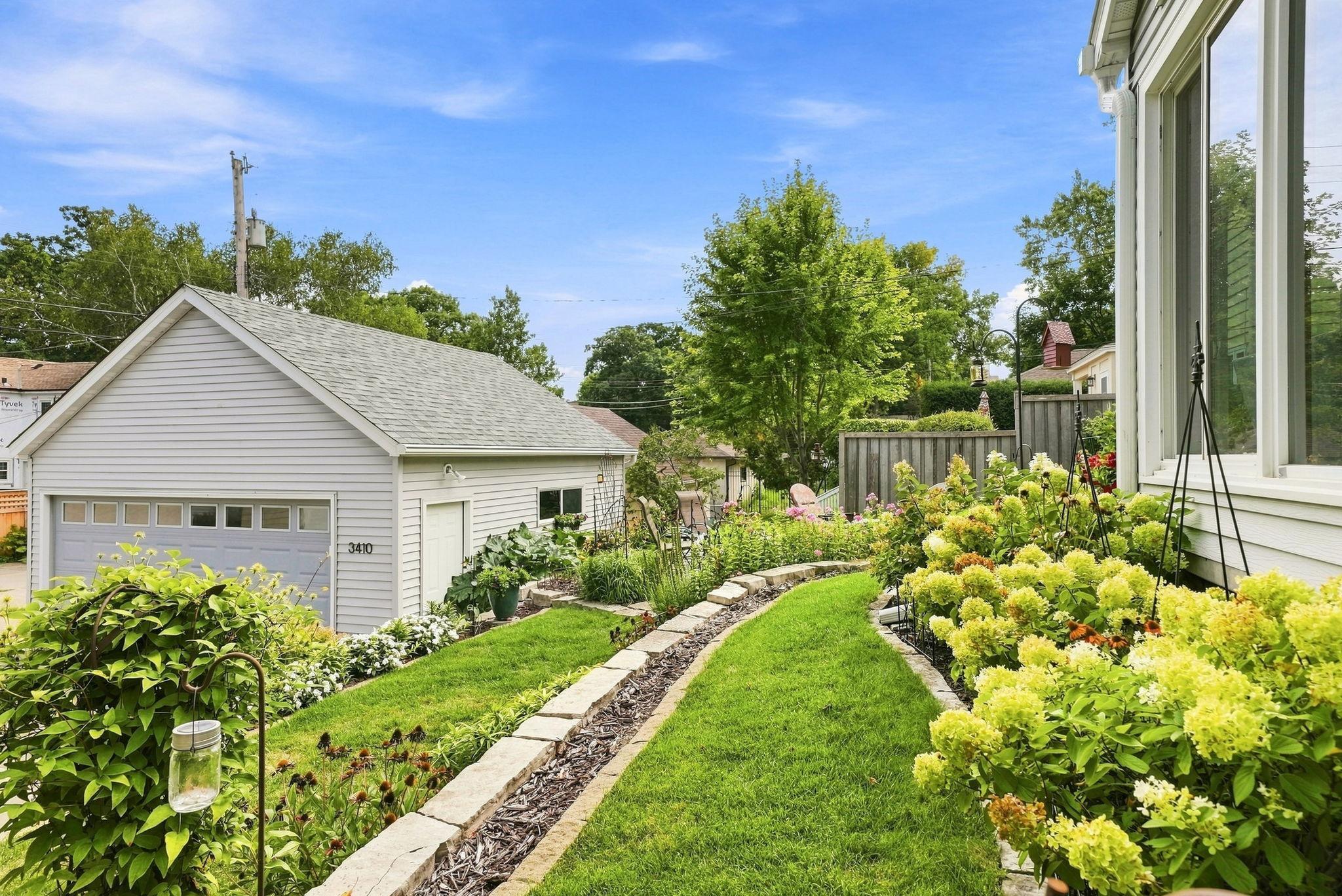 View of Residential at 3410 Zenith Avenue, Robbinsdale MN 55422, Robbinsdale (72 of 88) - Mike Wilen | Minnesota Team Real Estate