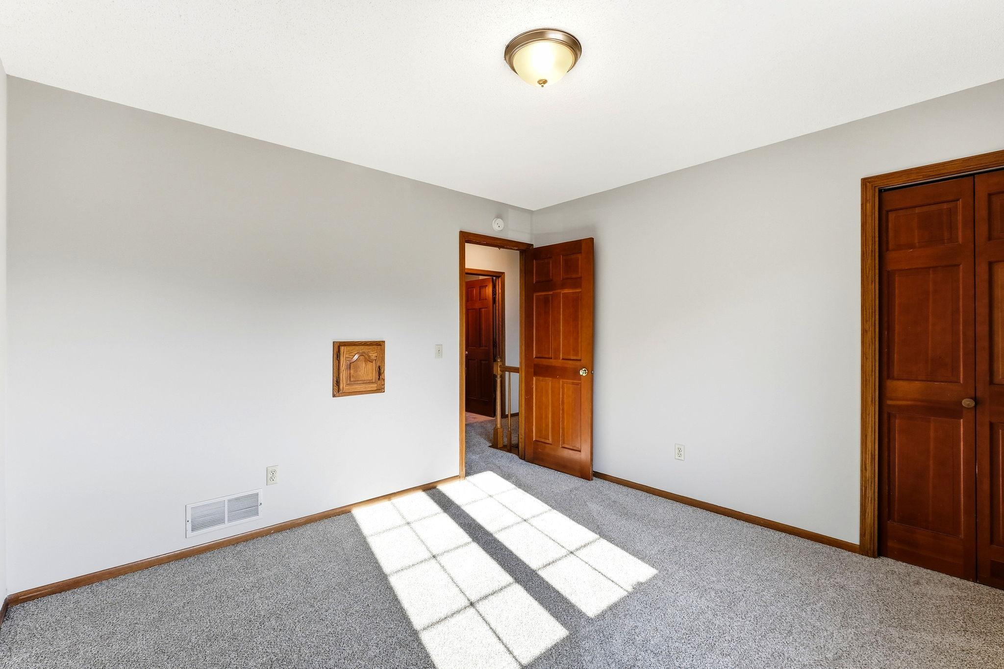 View of Residential at 8160 Neal Avenue, Stillwater MN 55082, Stillwater (27 of 37) - Mike Wilen | Minnesota Team Real Estate