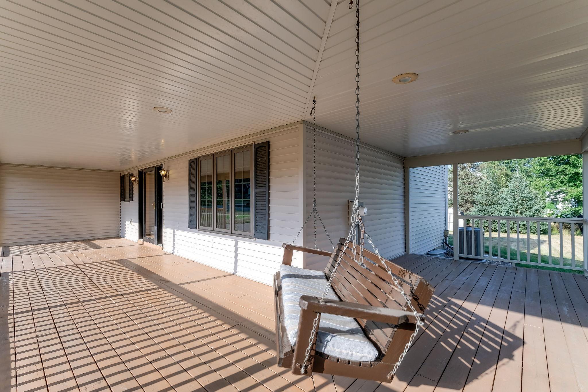 View of Residential at 8160 Neal Avenue, Stillwater MN 55082, Stillwater (4 of 37) - Mike Wilen | Minnesota Team Real Estate