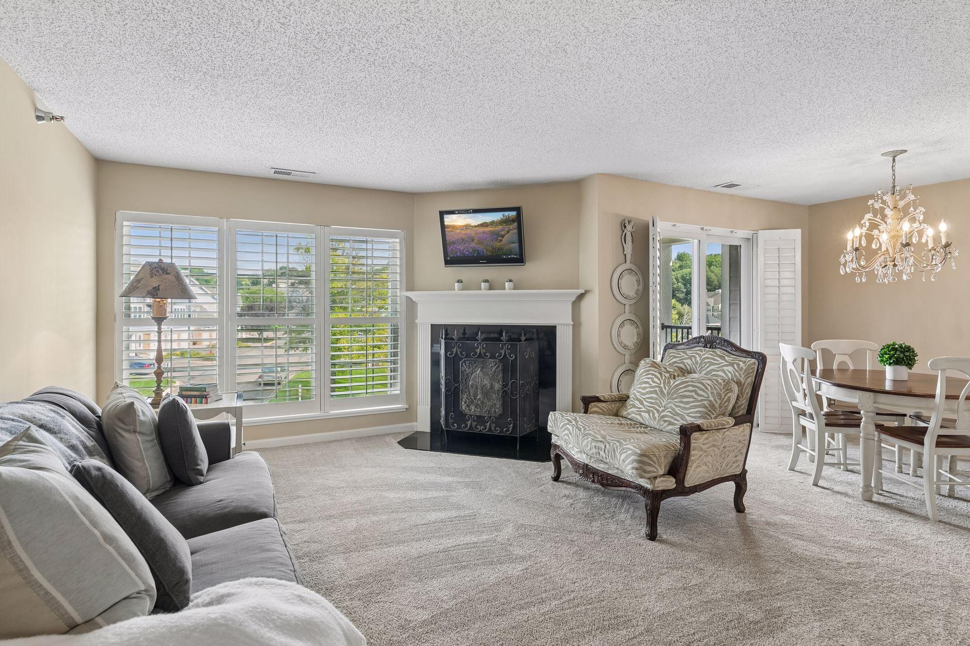 View of Residential at 6155 Chasewood Parkway #201, Minnetonka MN 55343, Minnetonka (10 of 52) - Mike Wilen | Minnesota Team Real Estate