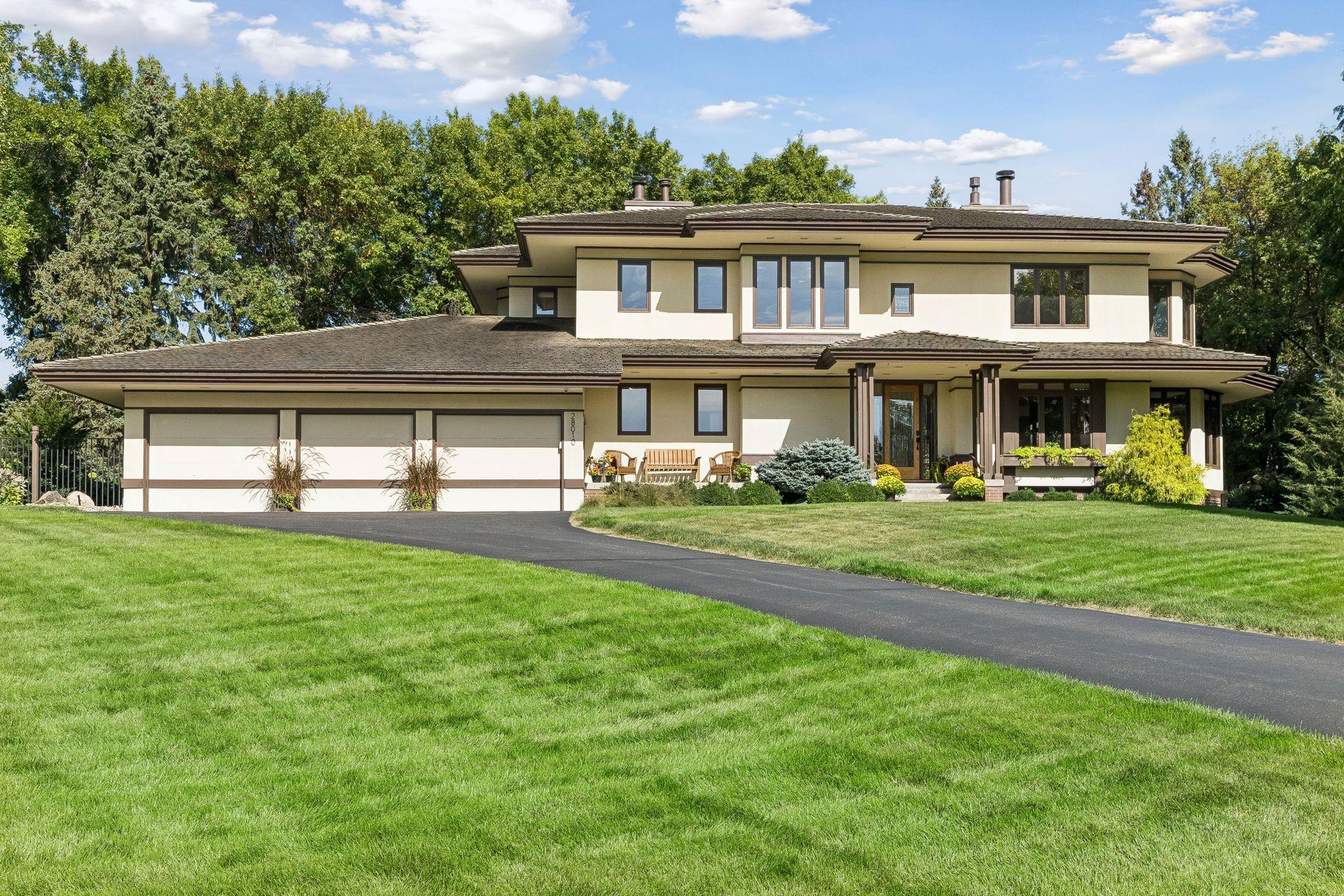 View of Single Family at 28010 Boulder Bridge Drive, Excelsior - Mike Wilen | Minnesota Team Real Estate