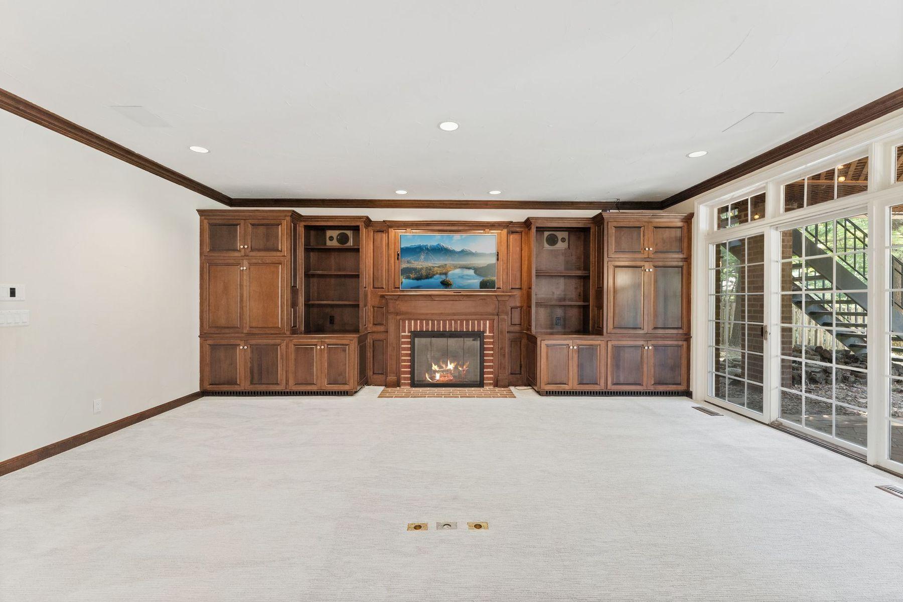 View of Residential at 10797 Purdey Road, Eden Prairie MN 55347, Eden Prairie (61 of 92) - Mike Wilen | Minnesota Team Real Estate