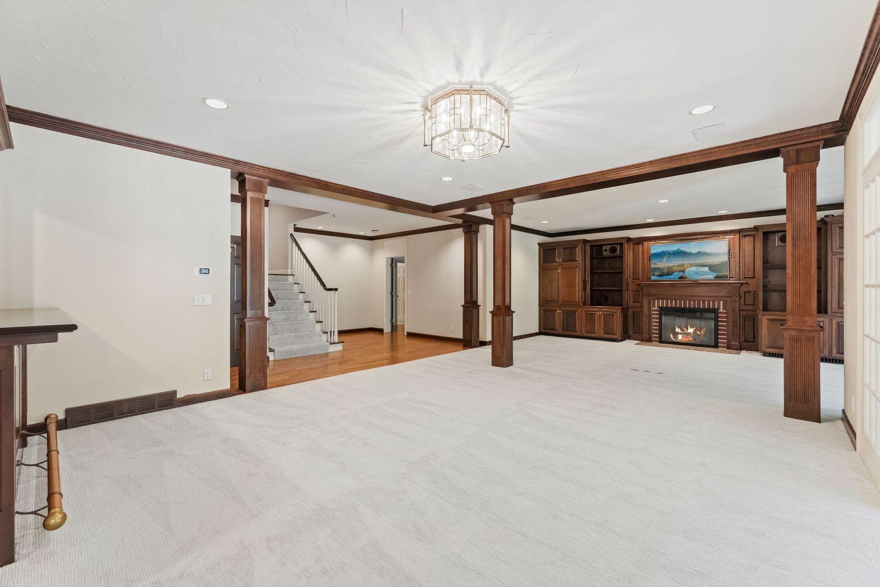 View of Residential at 10797 Purdey Road, Eden Prairie MN 55347, Eden Prairie (58 of 92) - Mike Wilen | Minnesota Team Real Estate