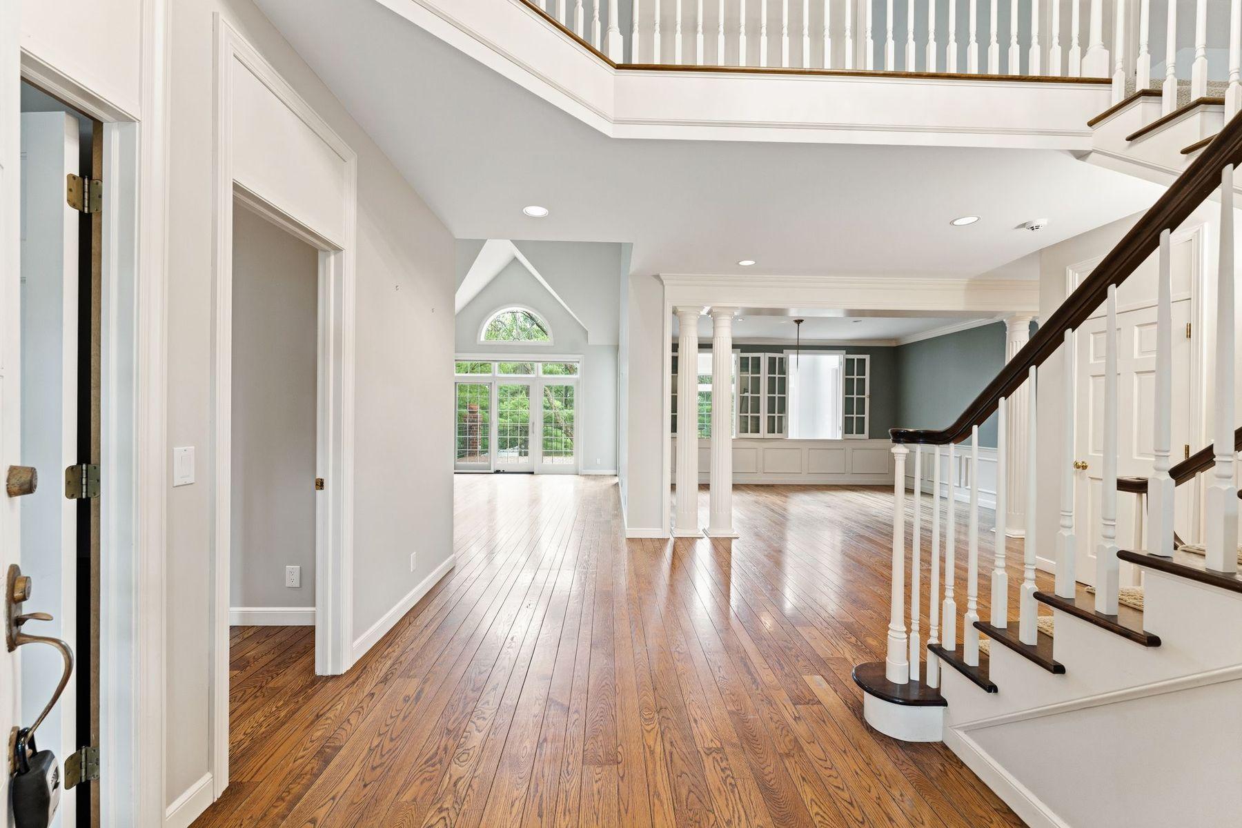 View of Residential at 10797 Purdey Road, Eden Prairie MN 55347, Eden Prairie (42 of 92) - Mike Wilen | Minnesota Team Real Estate