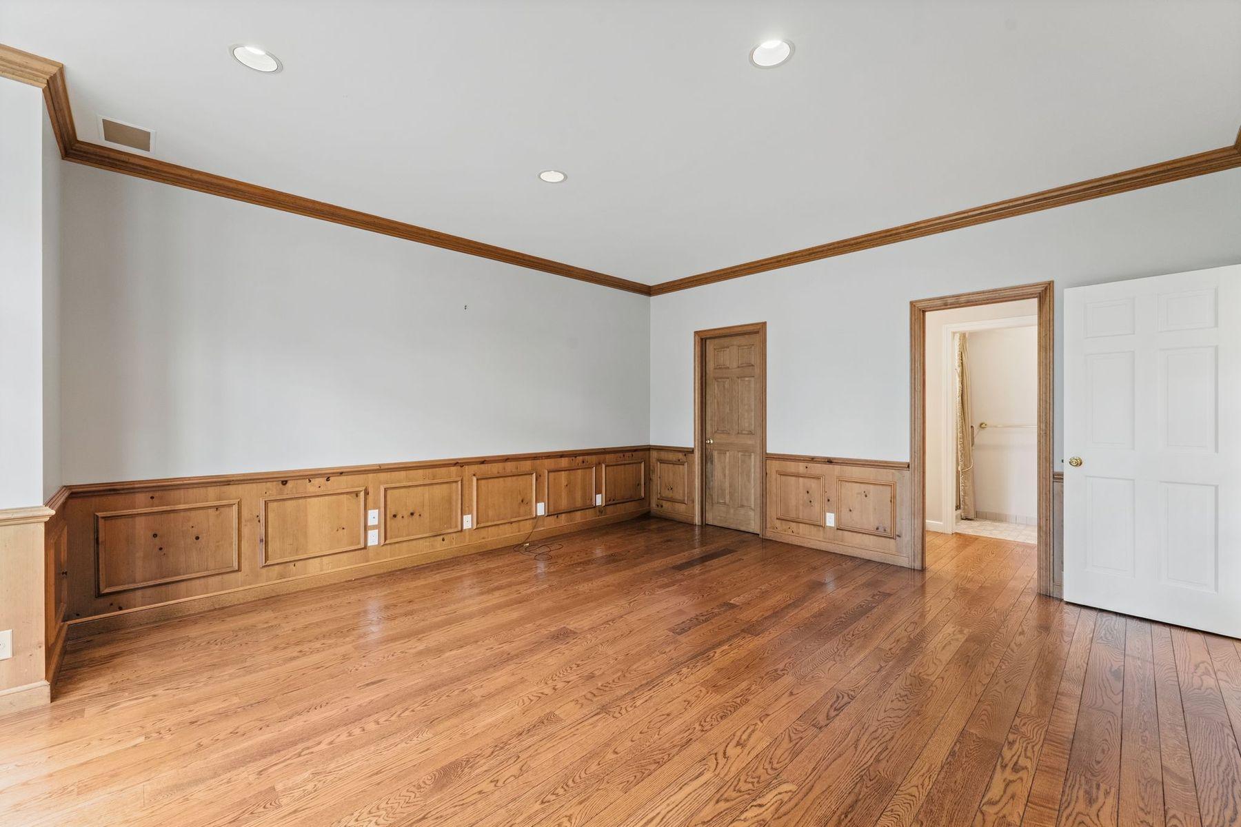 View of Residential at 10797 Purdey Road, Eden Prairie MN 55347, Eden Prairie (37 of 92) - Mike Wilen | Minnesota Team Real Estate