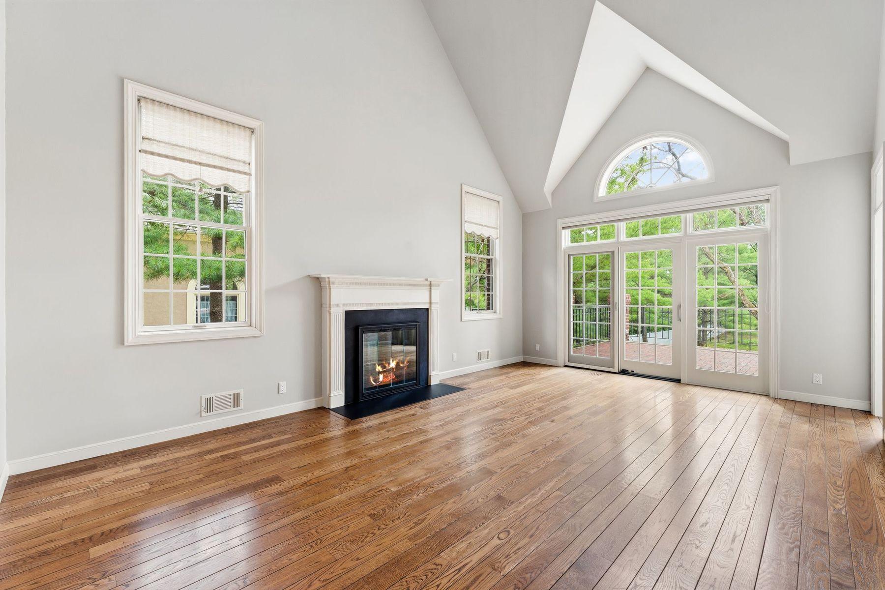 View of Residential at 10797 Purdey Road, Eden Prairie MN 55347, Eden Prairie (30 of 92) - Mike Wilen | Minnesota Team Real Estate