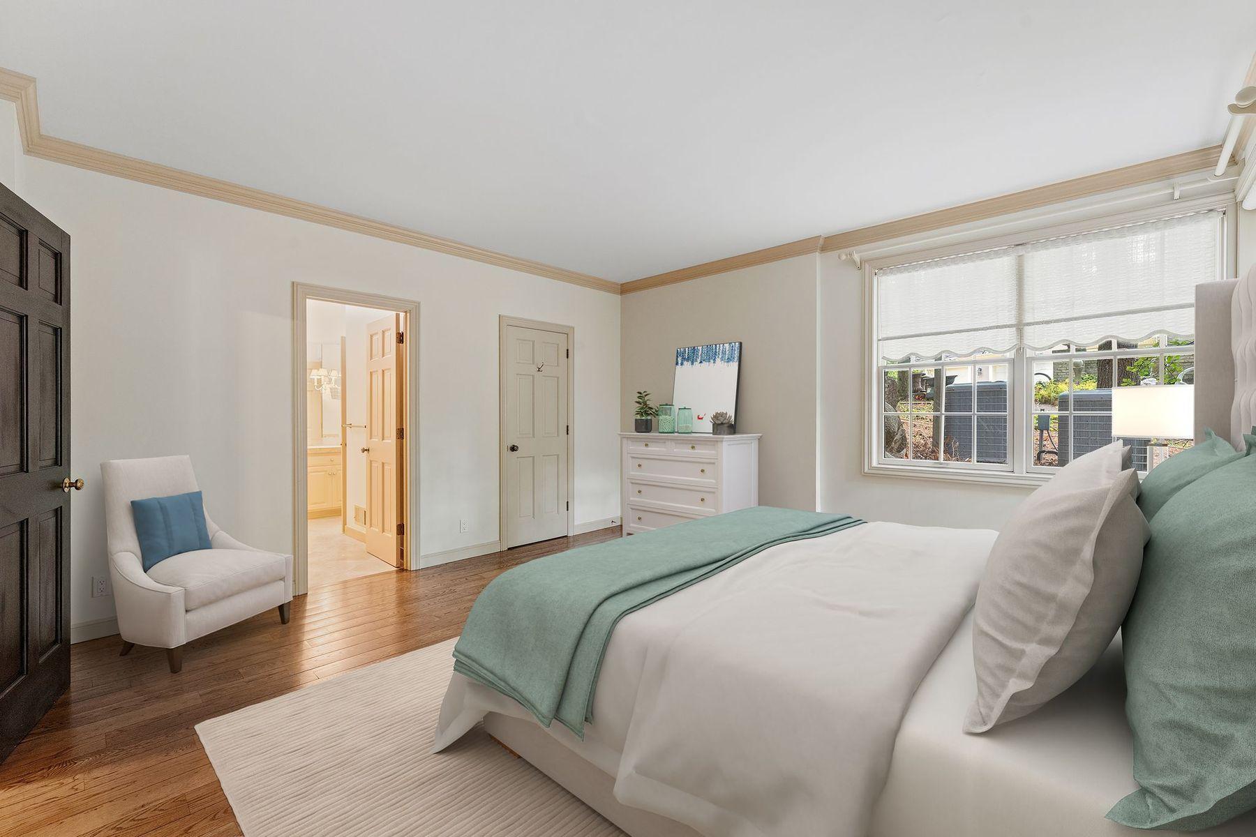 View of Residential at 10797 Purdey Road, Eden Prairie MN 55347, Eden Prairie (18 of 92) - Mike Wilen | Minnesota Team Real Estate