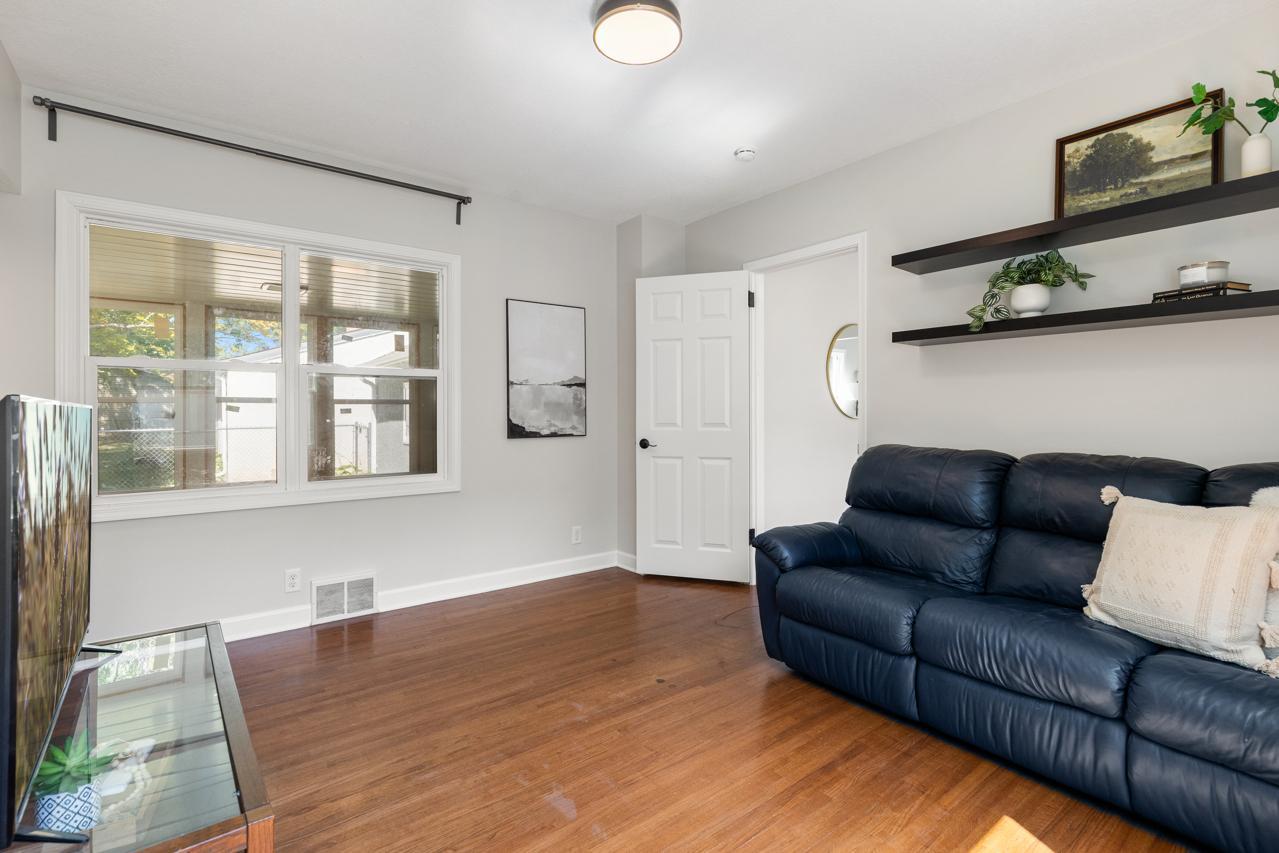 View of Residential at 2910 Pennsylvania Avenue, Saint Louis Park MN 55426, Saint Louis Park (17 of 22) - Mike Wilen | Minnesota Team Real Estate