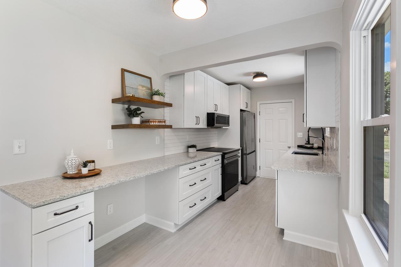 View of Residential at 2910 Pennsylvania Avenue, Saint Louis Park MN 55426, Saint Louis Park (8 of 22) - Mike Wilen | Minnesota Team Real Estate