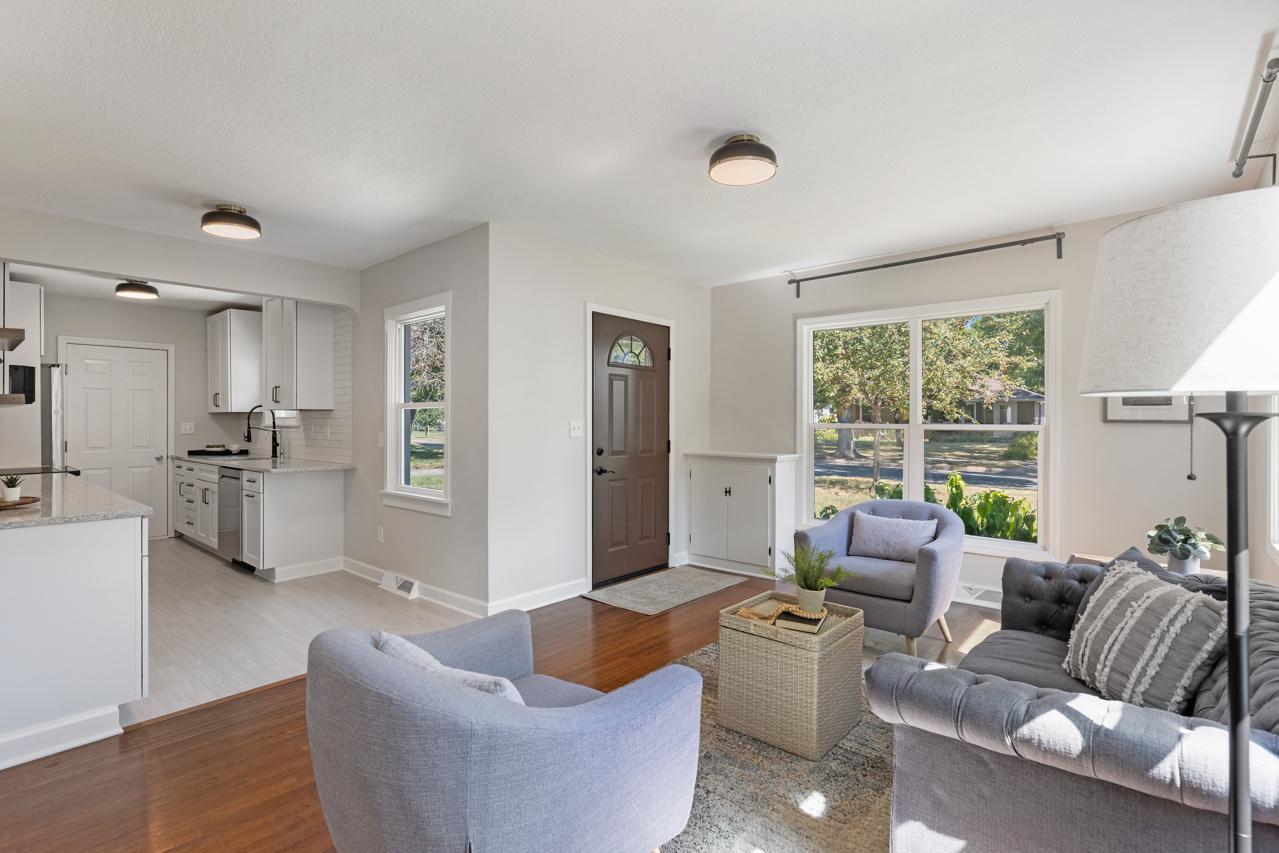 View of Residential at 2910 Pennsylvania Avenue, Saint Louis Park MN 55426, Saint Louis Park (4 of 22) - Mike Wilen | Minnesota Team Real Estate
