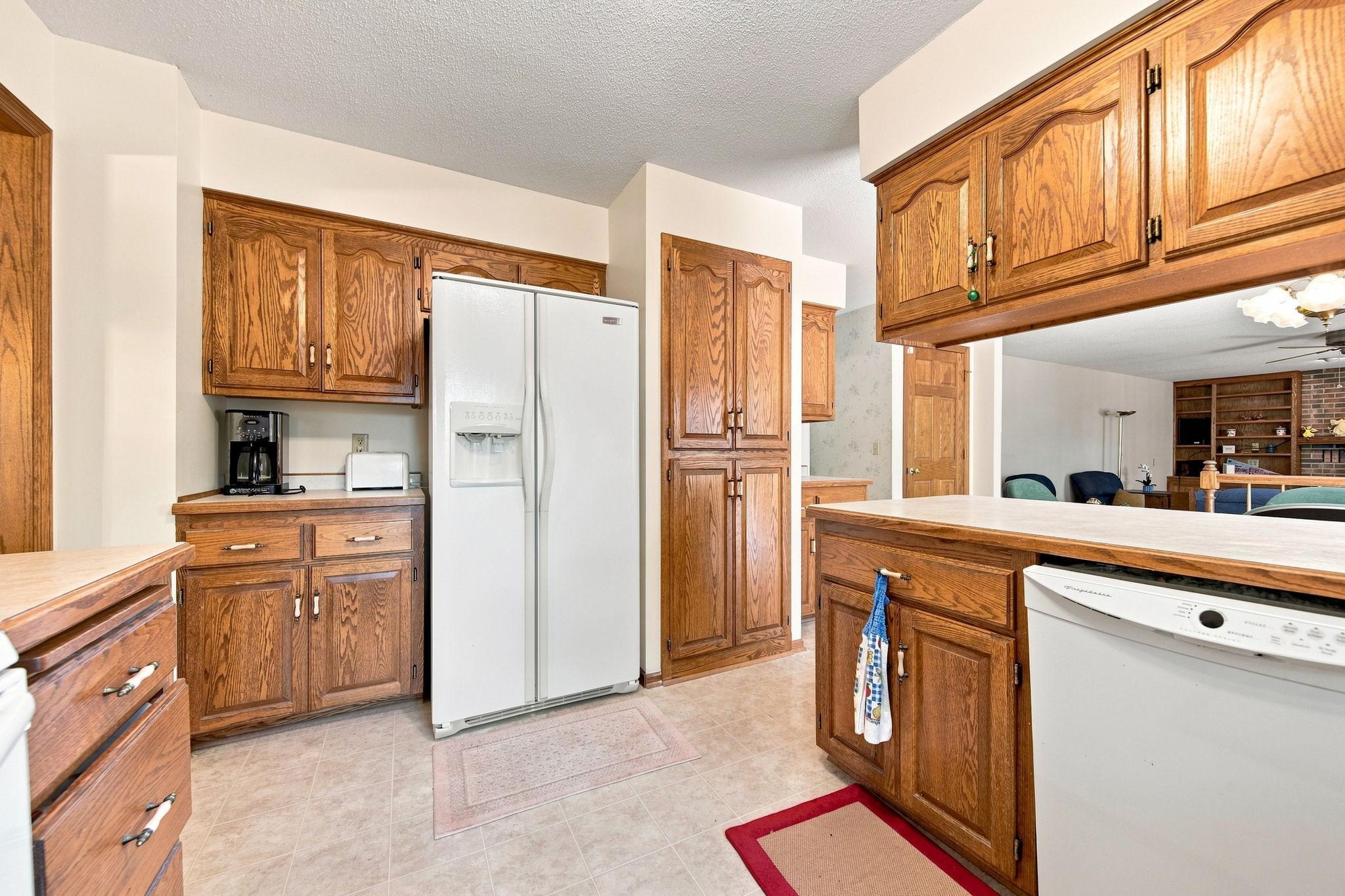 View of Residential at 3017 Standridge Place, Maplewood MN 55109, Maplewood (25 of 50) - Mike Wilen | Minnesota Team Real Estate
