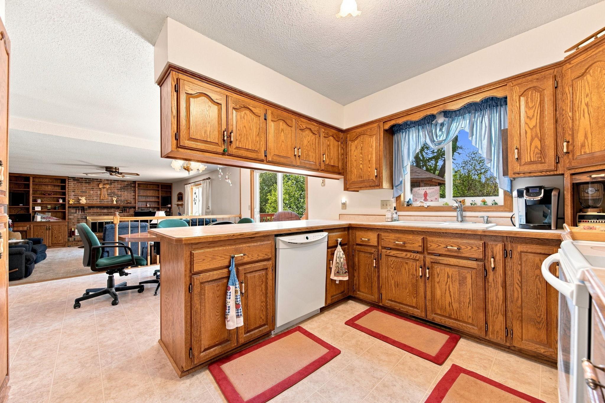 View of Residential at 3017 Standridge Place, Maplewood MN 55109, Maplewood (24 of 50) - Mike Wilen | Minnesota Team Real Estate