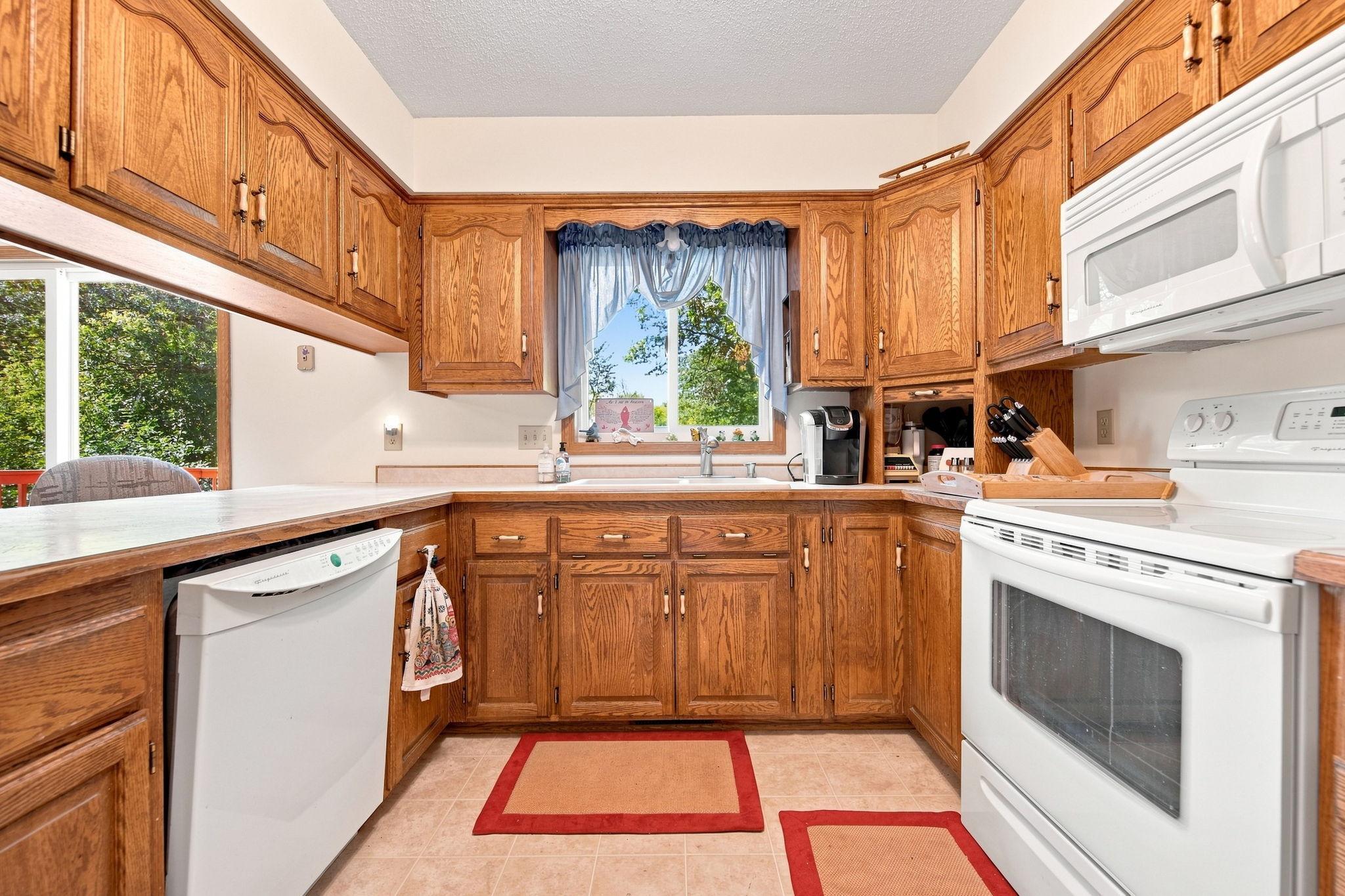 View of Residential at 3017 Standridge Place, Maplewood MN 55109, Maplewood (23 of 50) - Mike Wilen | Minnesota Team Real Estate