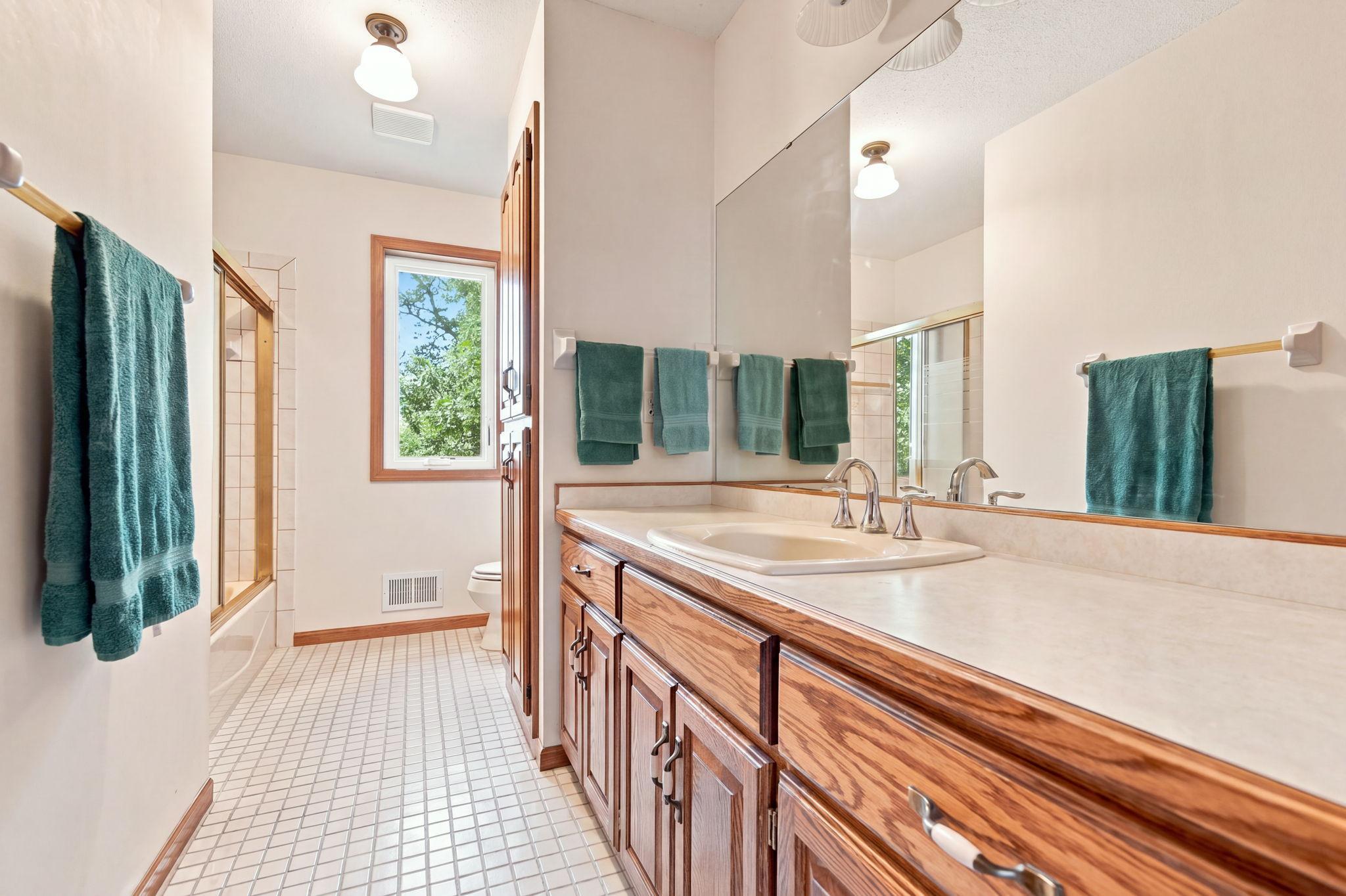 View of Residential at 3017 Standridge Place, Maplewood MN 55109, Maplewood (36 of 50) - Mike Wilen | Minnesota Team Real Estate