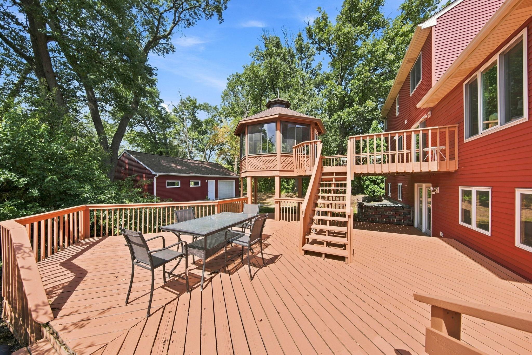 View of Residential at 3017 Standridge Place, Maplewood MN 55109, Maplewood (47 of 50) - Mike Wilen | Minnesota Team Real Estate