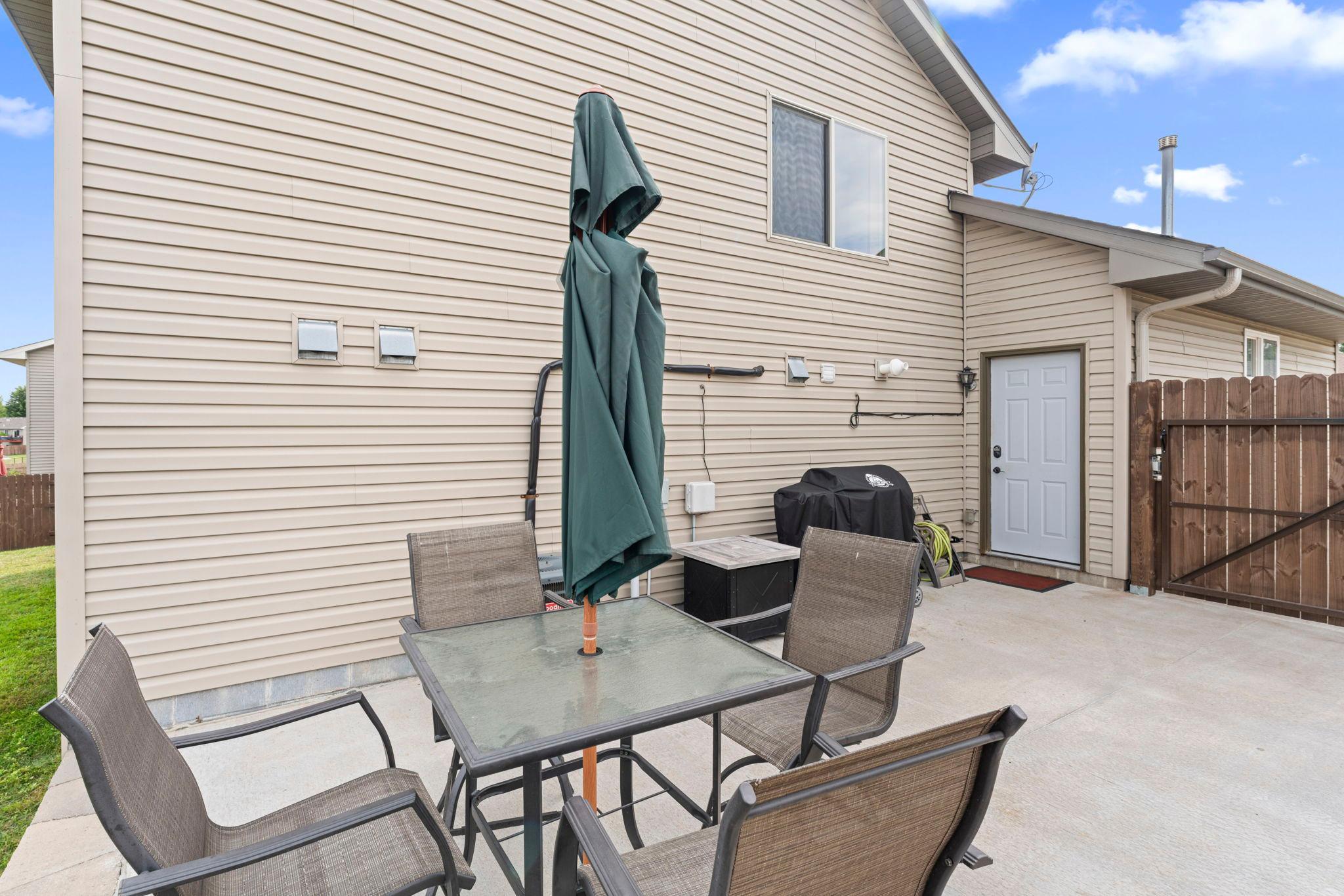 View of Residential at 1704 Jefferson Street, Cambridge MN 55008, Cambridge (48 of 58) - Mike Wilen | Minnesota Team Real Estate