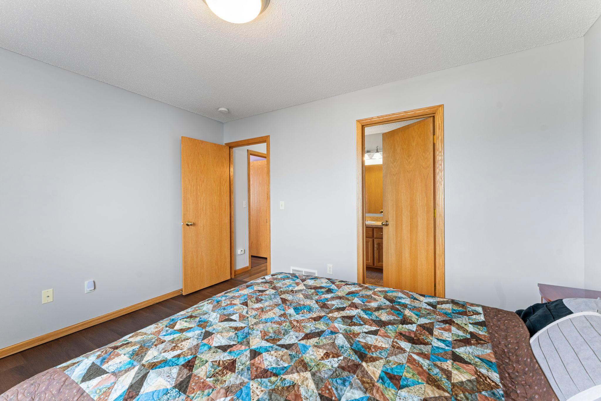 View of Residential at 1704 Jefferson Street, Cambridge MN 55008, Cambridge (20 of 58) - Mike Wilen | Minnesota Team Real Estate
