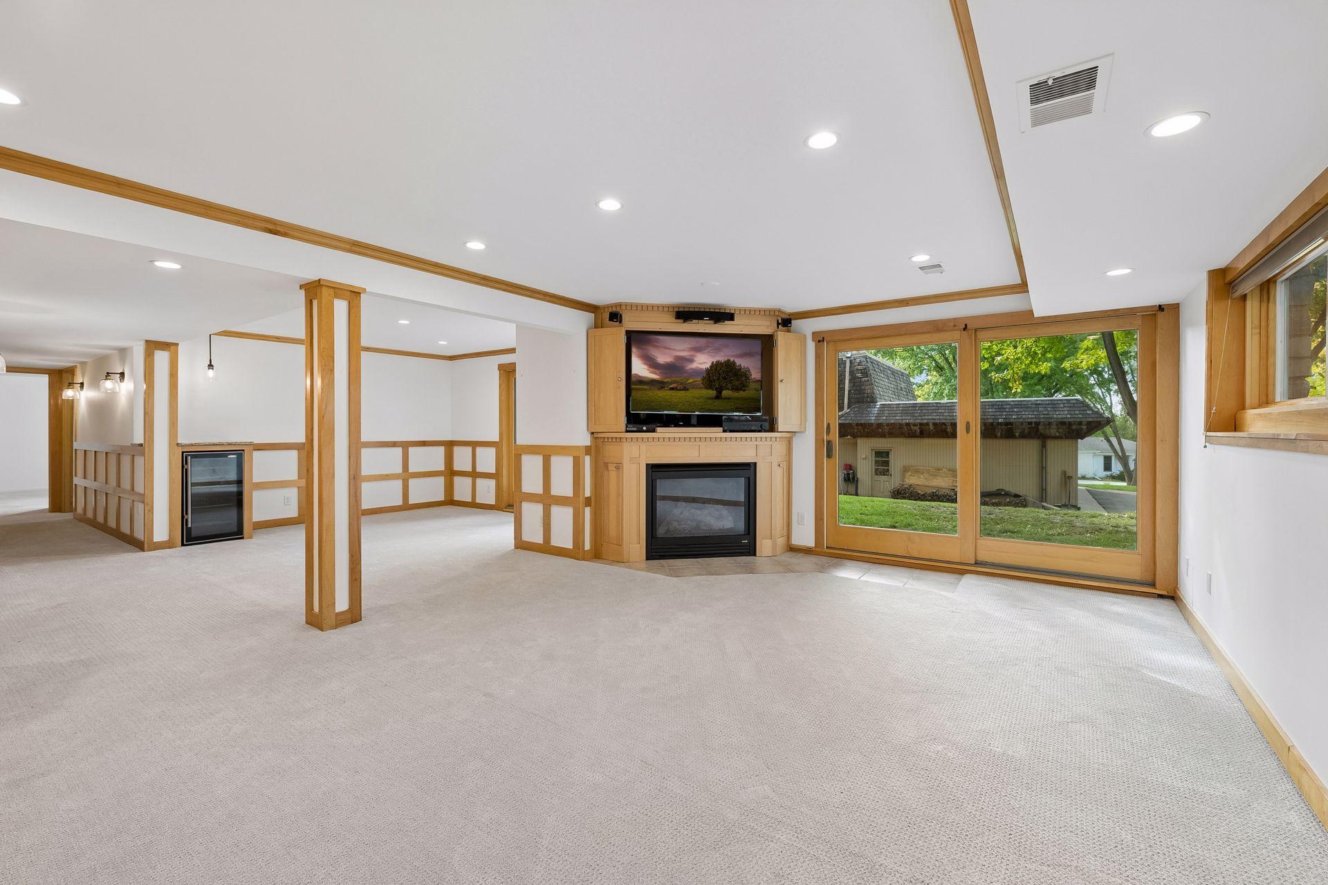 View of Residential at 7101 Mark Terrace Drive, Edina MN 55439, Edina (46 of 63) - Mike Wilen | Minnesota Team Real Estate