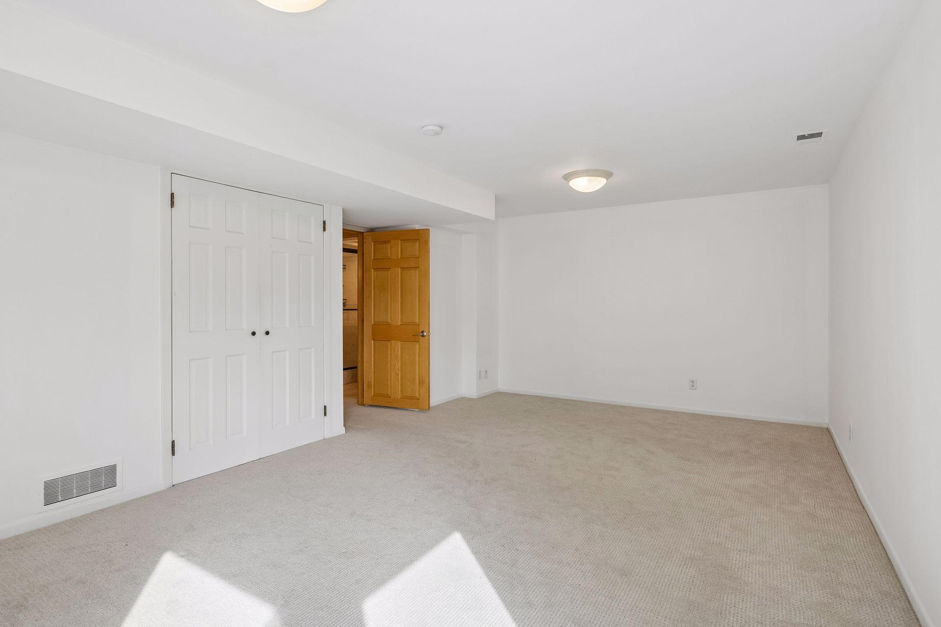 View of Residential at 7101 Mark Terrace Drive, Edina MN 55439, Edina (51 of 63) - Mike Wilen | Minnesota Team Real Estate
