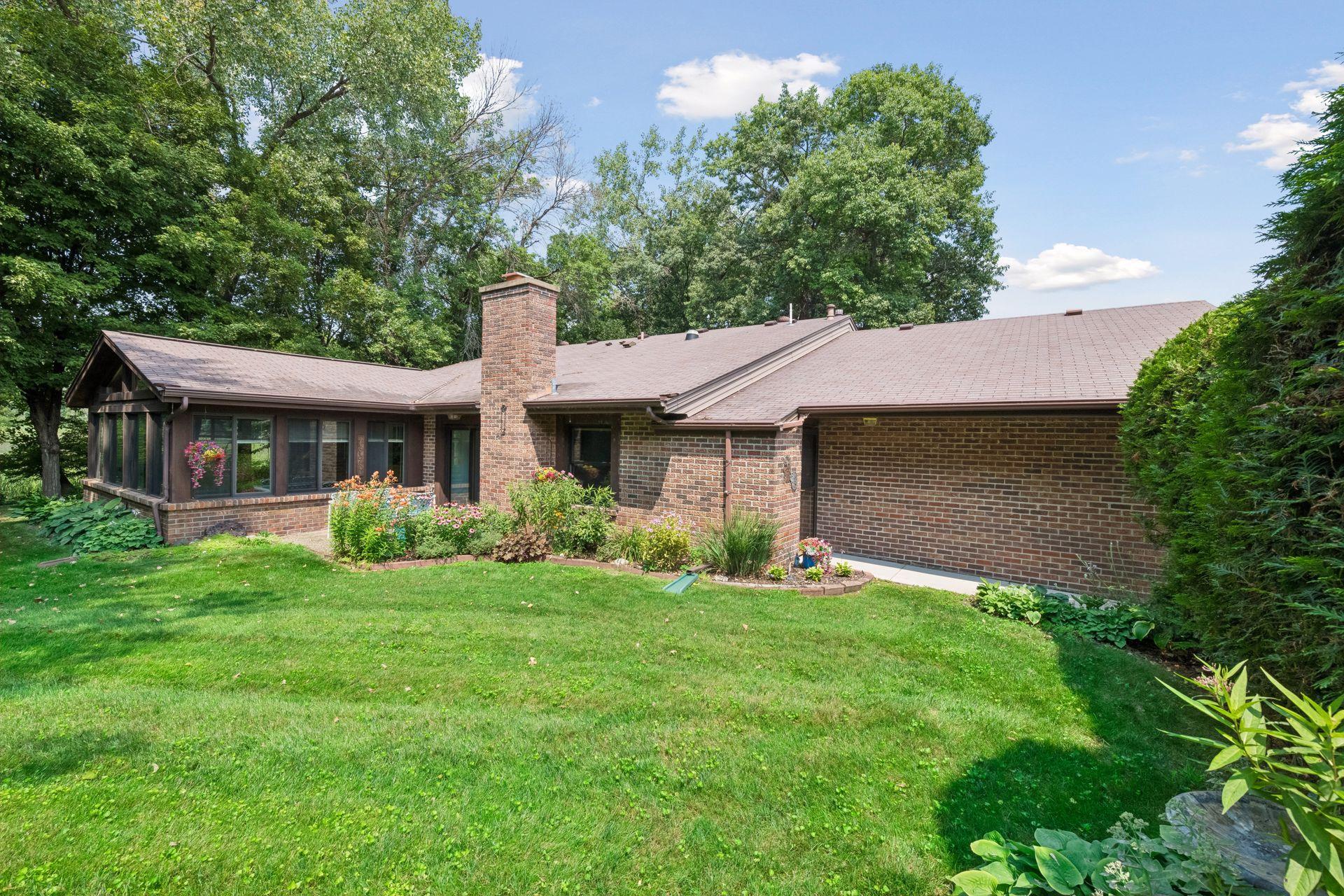 View of (TH) Side x Side at 1254 Archer Lane, Plymouth - Mike Wilen | Minnesota Team Real Estate