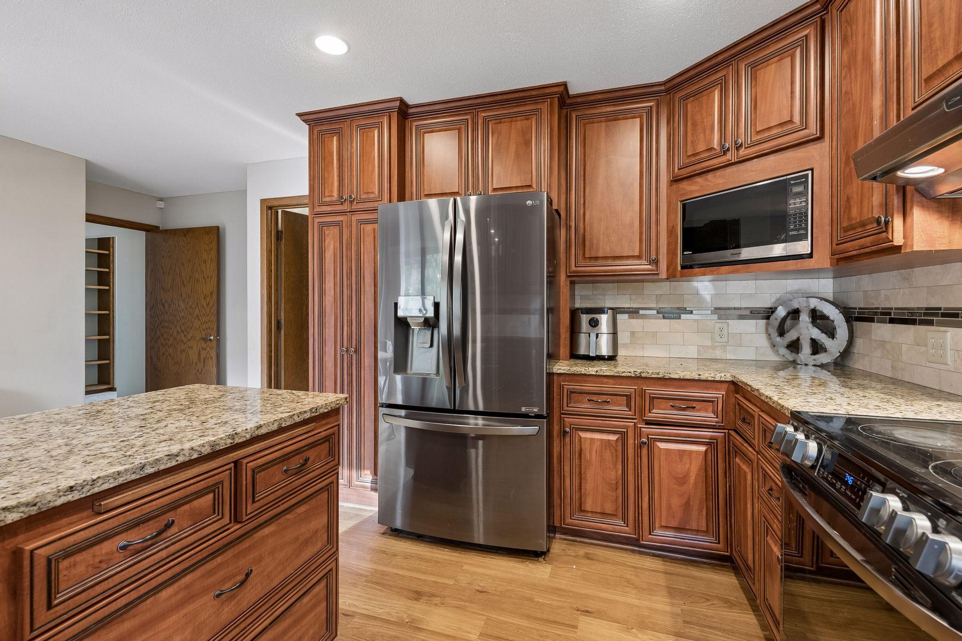 View of Residential at 6401 Timber Ridge, Edina MN 55439, Edina (20 of 53) - Mike Wilen | Minnesota Team Real Estate