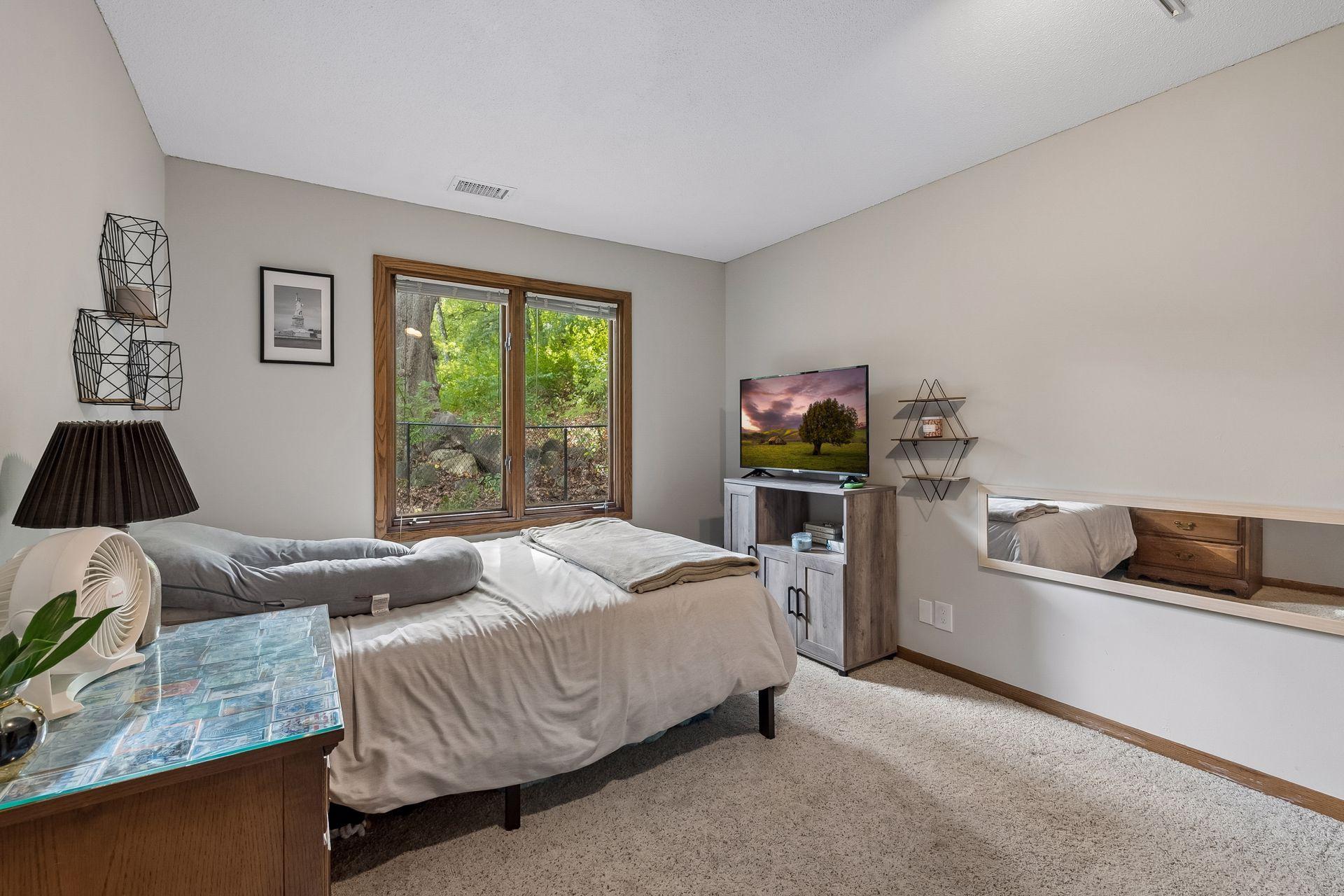 View of Residential at 6401 Timber Ridge, Edina MN 55439, Edina (42 of 53) - Mike Wilen | Minnesota Team Real Estate