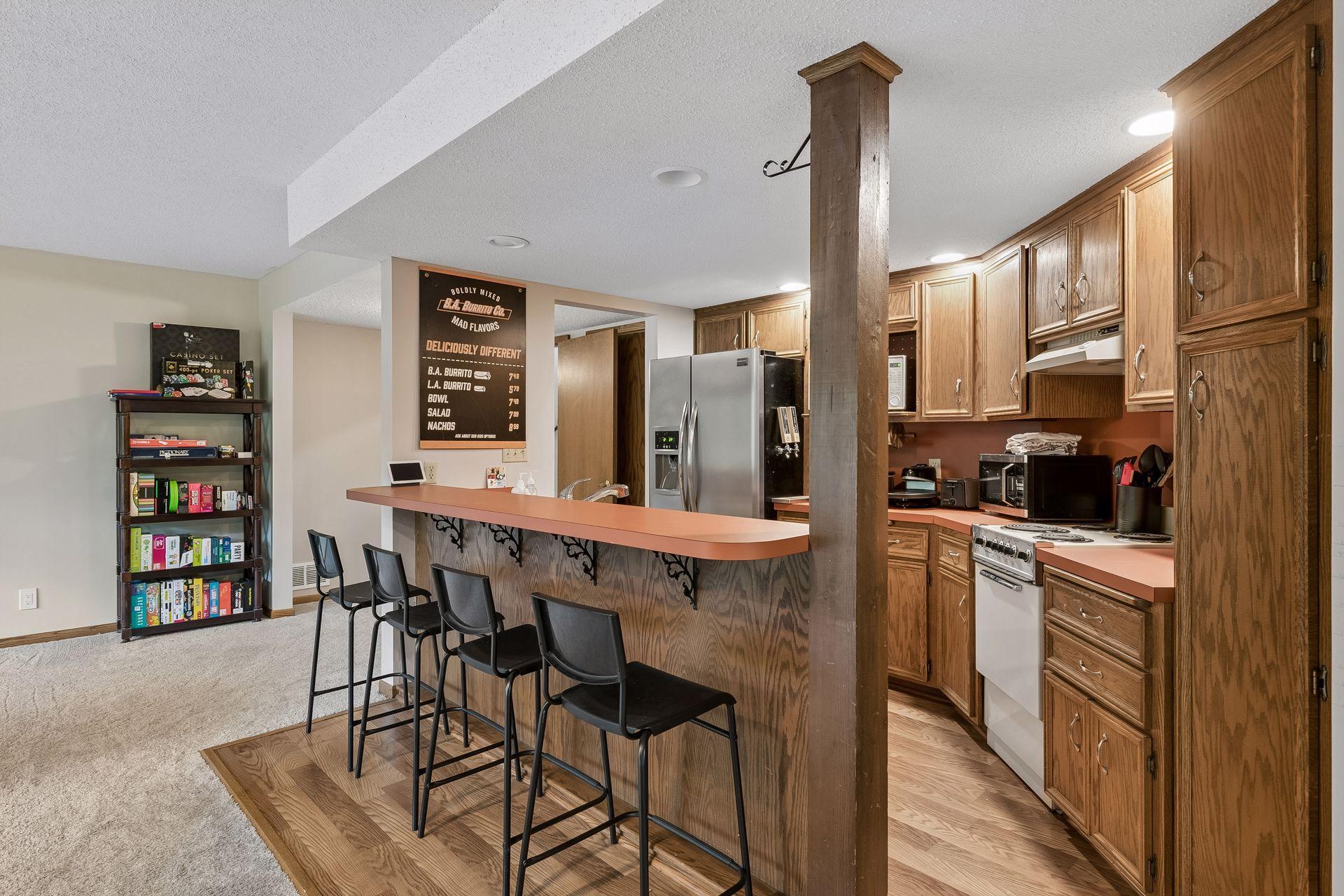 View of Residential at 6401 Timber Ridge, Edina MN 55439, Edina (34 of 53) - Mike Wilen | Minnesota Team Real Estate