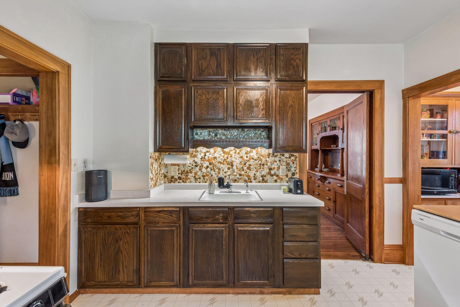 View of Residential at 1426 Edmund Avenue, Saint Paul MN 55104, Saint Paul (14 of 34) - Mike Wilen | Minnesota Team Real Estate