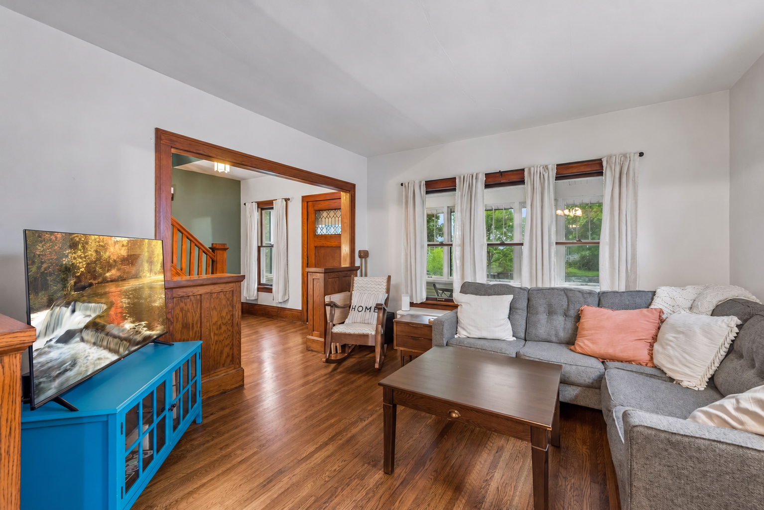 View of Residential at 1426 Edmund Avenue, Saint Paul MN 55104, Saint Paul (10 of 34) - Mike Wilen | Minnesota Team Real Estate
