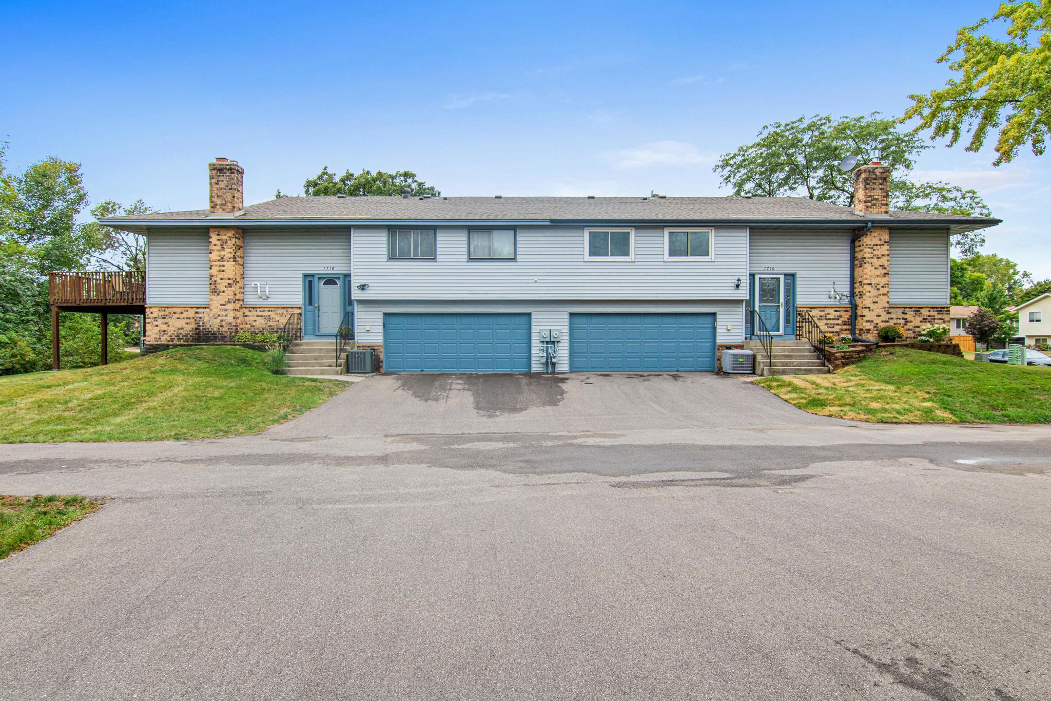 View of Residential at 1718 Woodgate Lane, Eagan MN 55122, Eagan (39 of 41) - Mike Wilen | Minnesota Team Real Estate