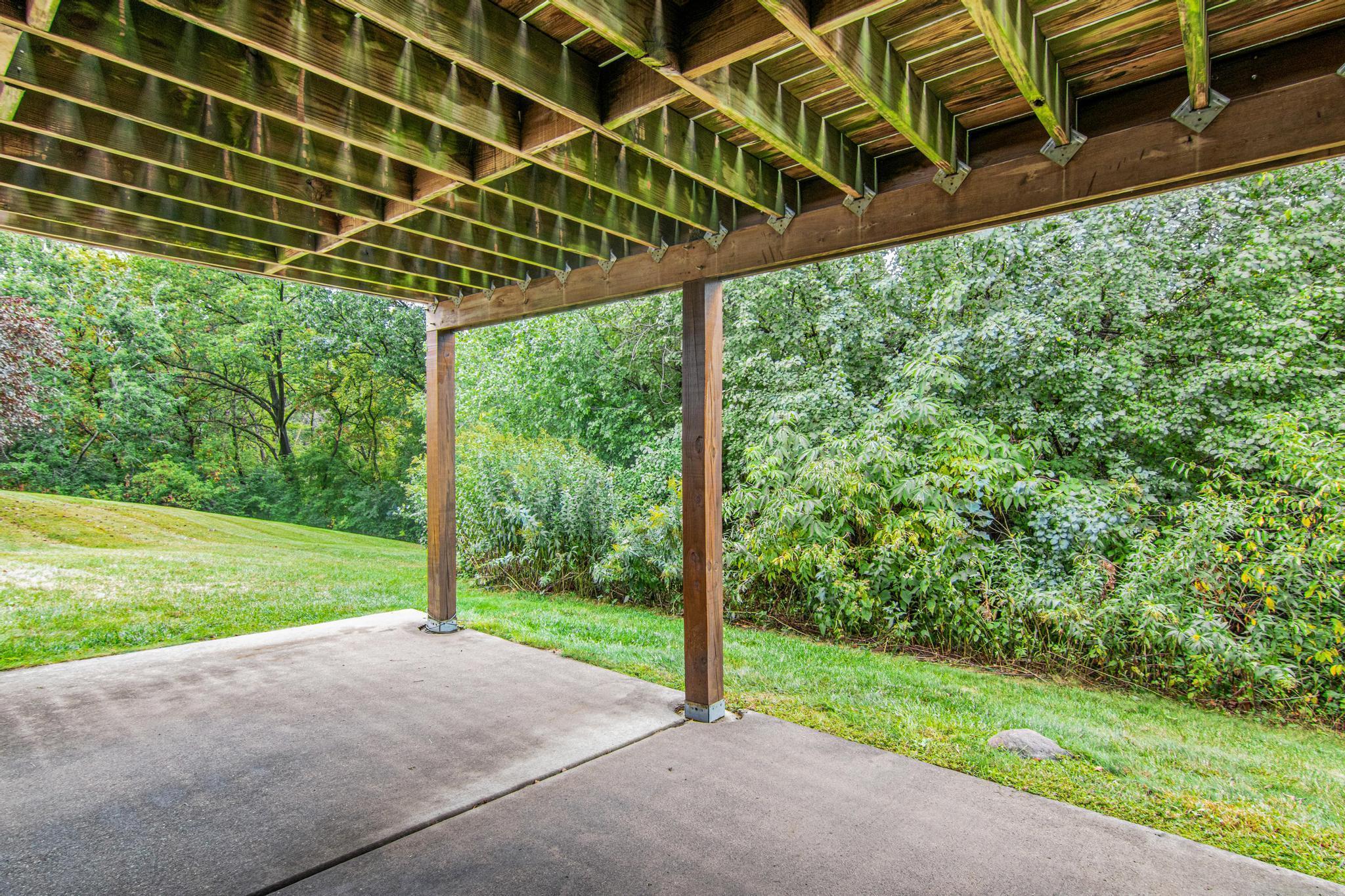 View of Residential at 1718 Woodgate Lane, Eagan MN 55122, Eagan (35 of 41) - Mike Wilen | Minnesota Team Real Estate