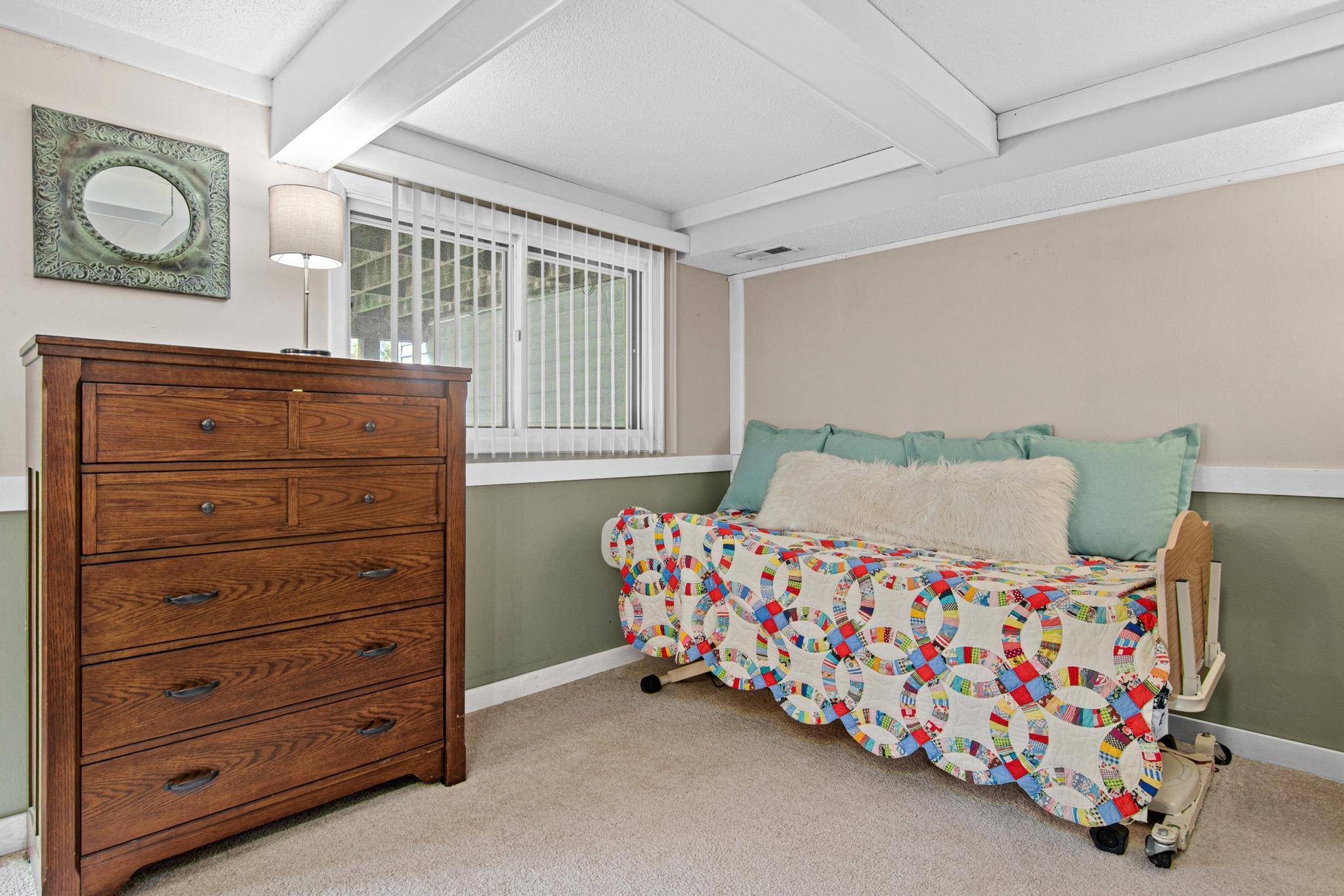 View of Residential at 1718 Woodgate Lane, Eagan MN 55122, Eagan (28 of 41) - Mike Wilen | Minnesota Team Real Estate