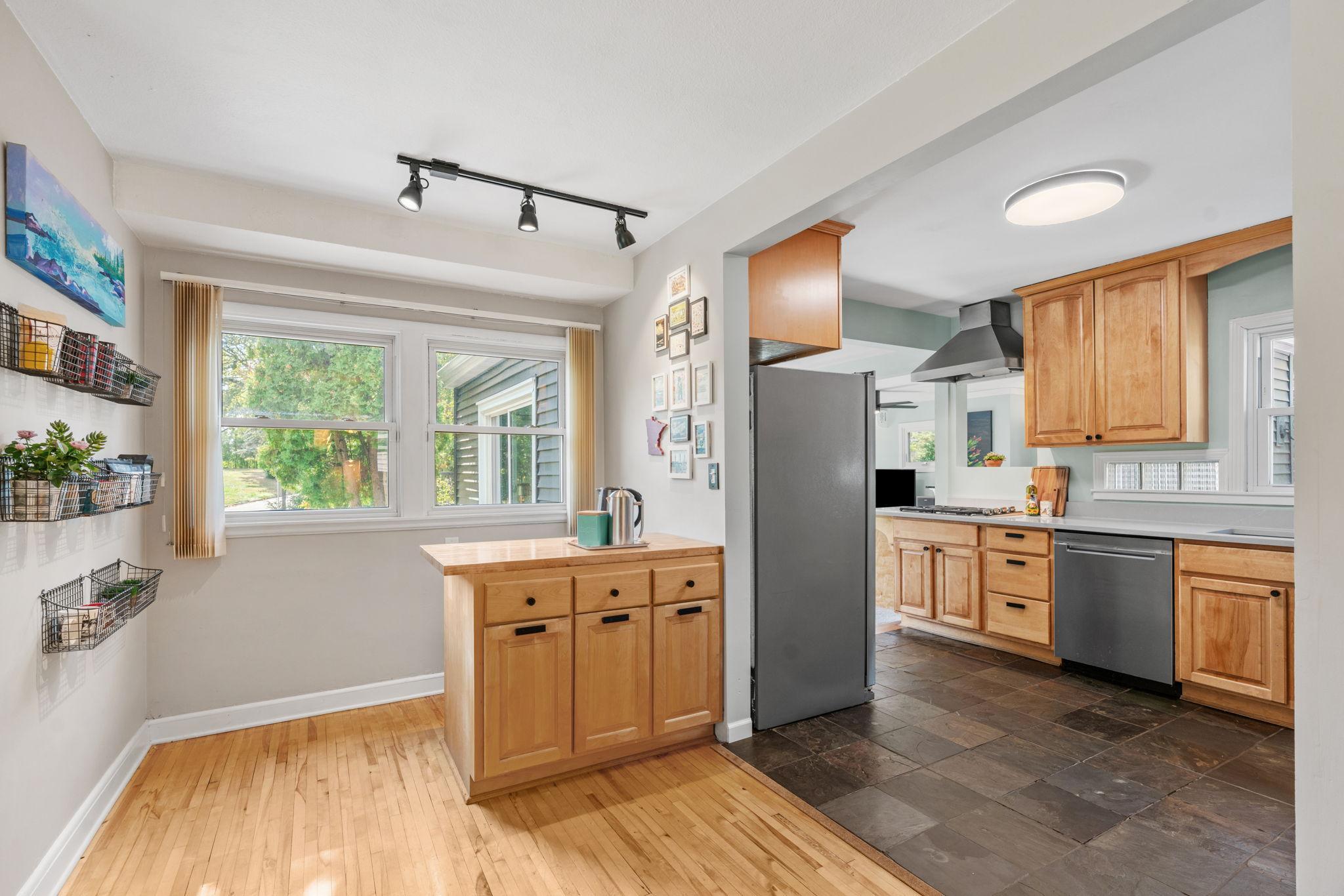 View of Residential at 2310 Byrd Avenue, Golden Valley MN 55422, Golden Valley (11 of 70) - Mike Wilen | Minnesota Team Real Estate
