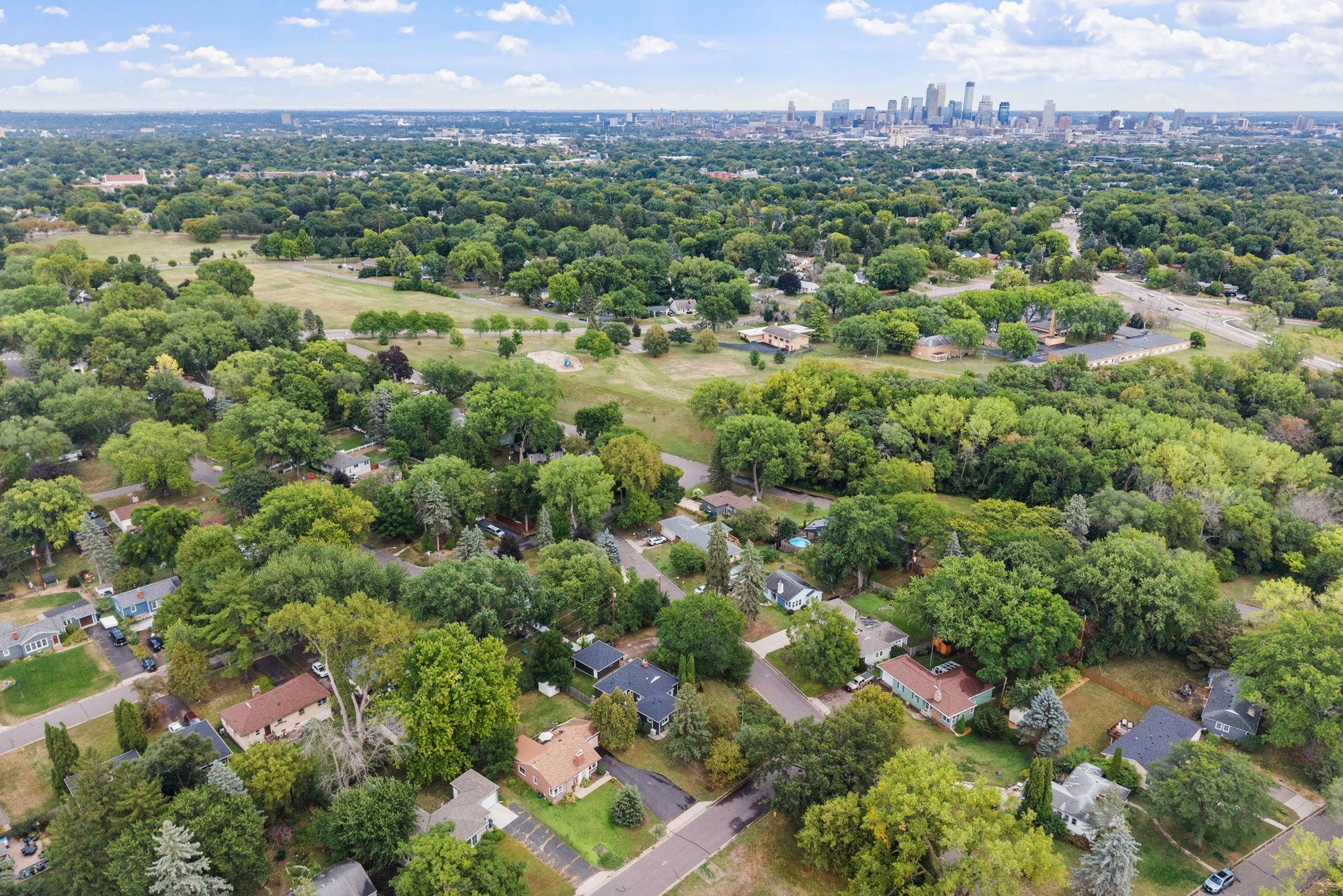 View of Residential at 2310 Byrd Avenue, Golden Valley MN 55422, Golden Valley (64 of 70) - Mike Wilen | Minnesota Team Real Estate