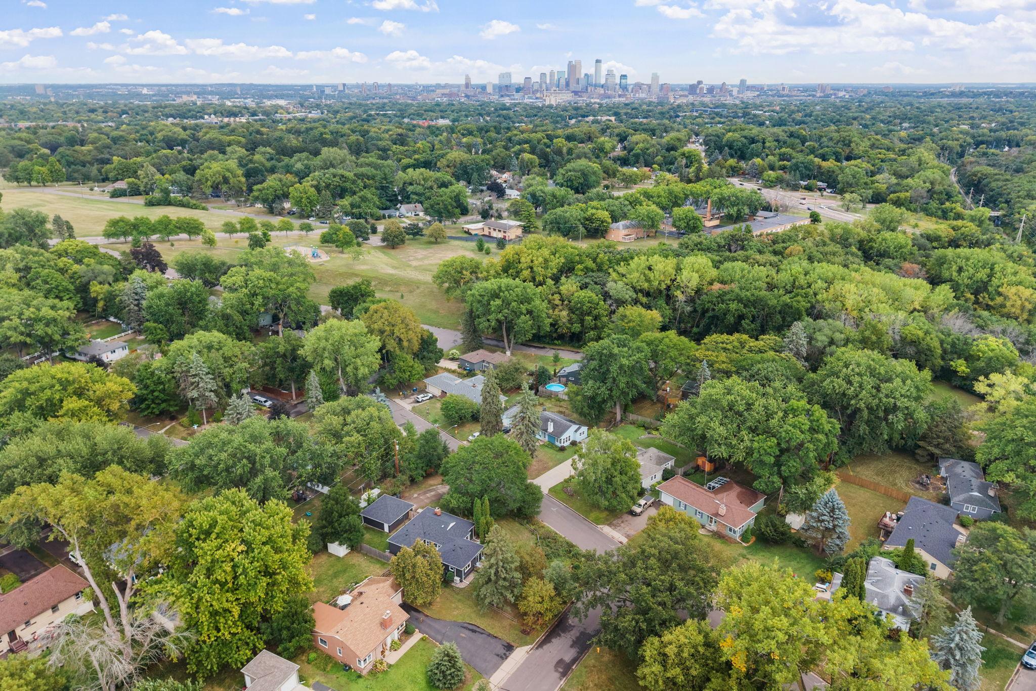 View of Residential at 2310 Byrd Avenue, Golden Valley MN 55422, Golden Valley (63 of 70) - Mike Wilen | Minnesota Team Real Estate