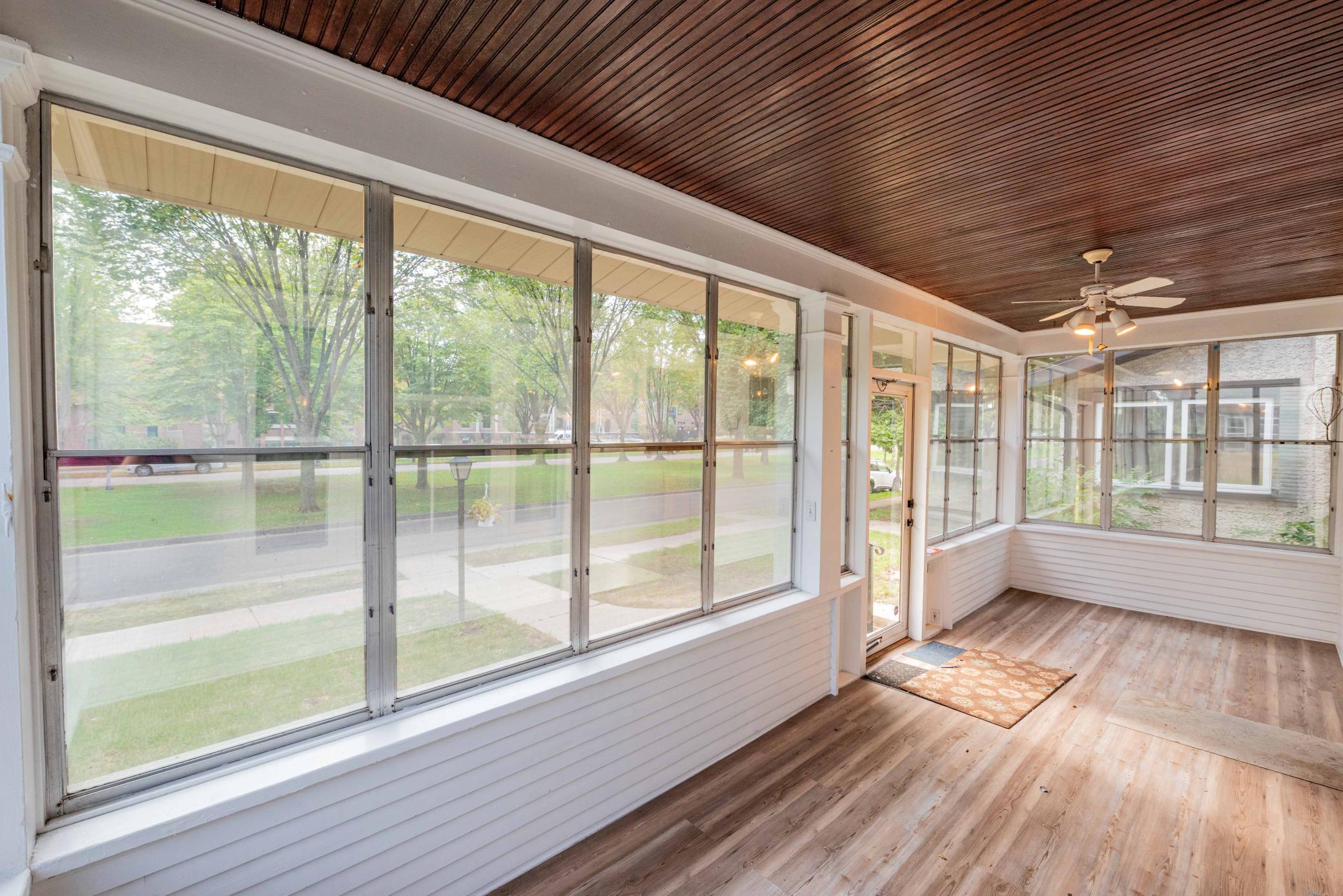 View of Residential at 1537 Midway Parkway, Saint Paul MN 55108, Saint Paul (4 of 100) - Mike Wilen | Minnesota Team Real Estate