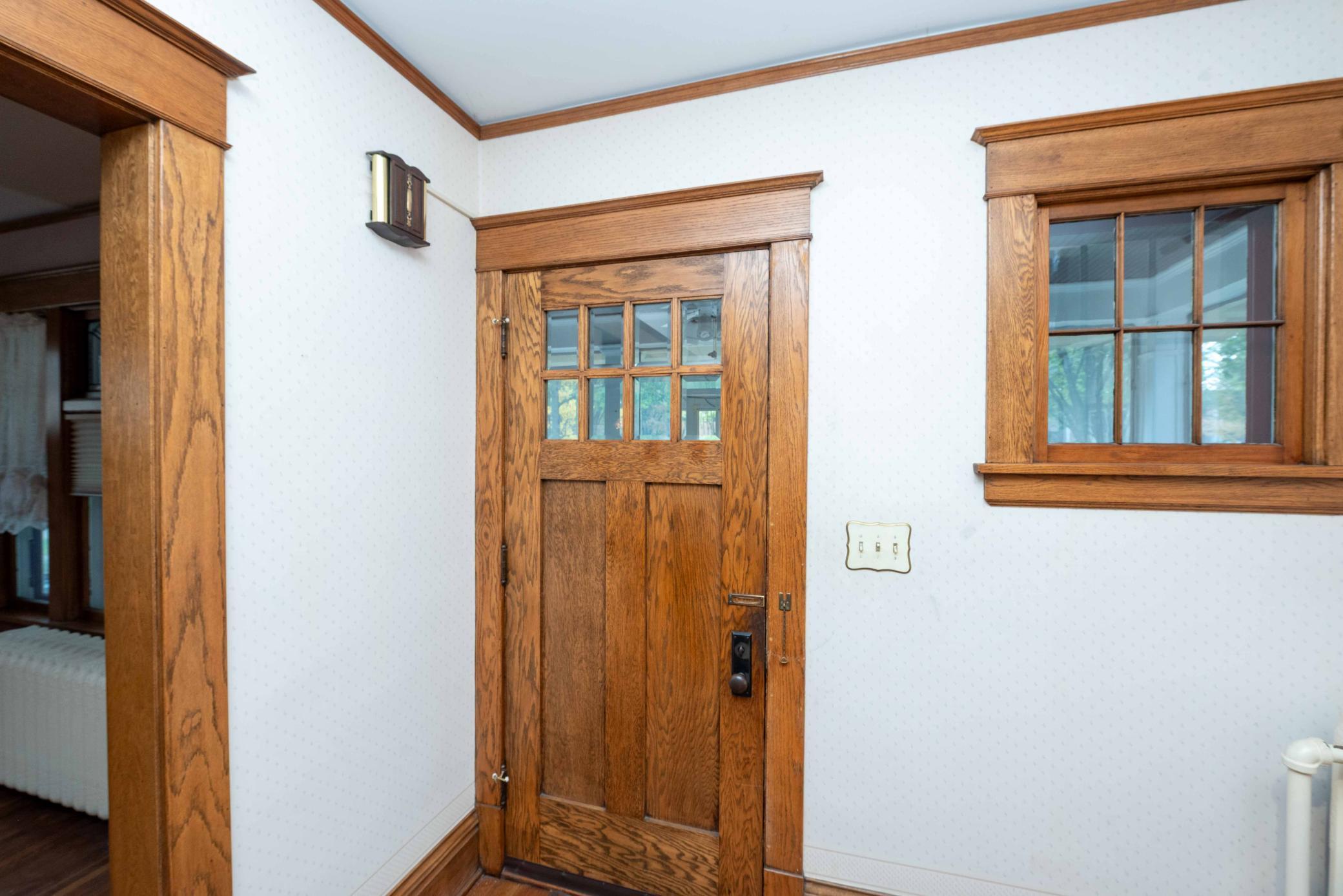 View of Residential at 1537 Midway Parkway, Saint Paul MN 55108, Saint Paul (13 of 100) - Mike Wilen | Minnesota Team Real Estate
