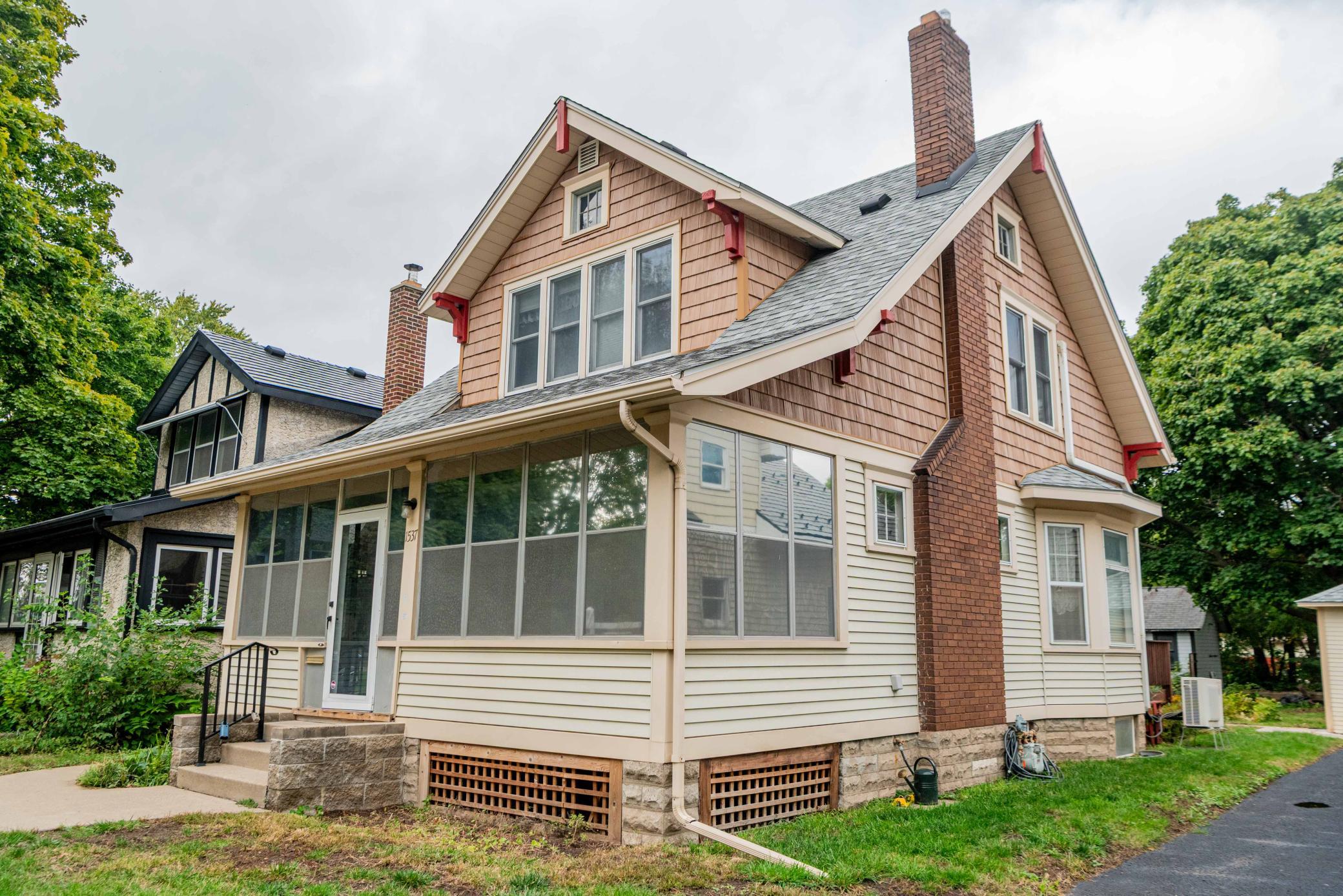 View of Residential at 1537 Midway Parkway, Saint Paul MN 55108, Saint Paul (82 of 100) - Mike Wilen | Minnesota Team Real Estate